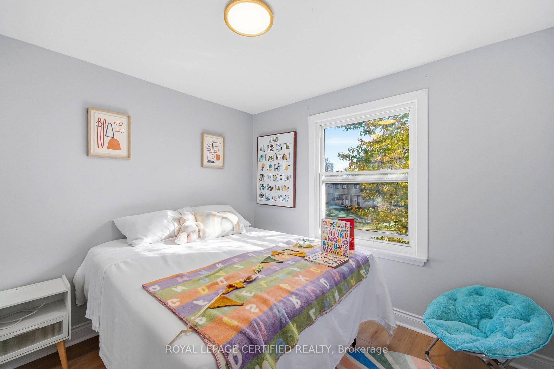 Photo 14 of 134 Hansen Road N, Brampton, Madoc — HOMEH