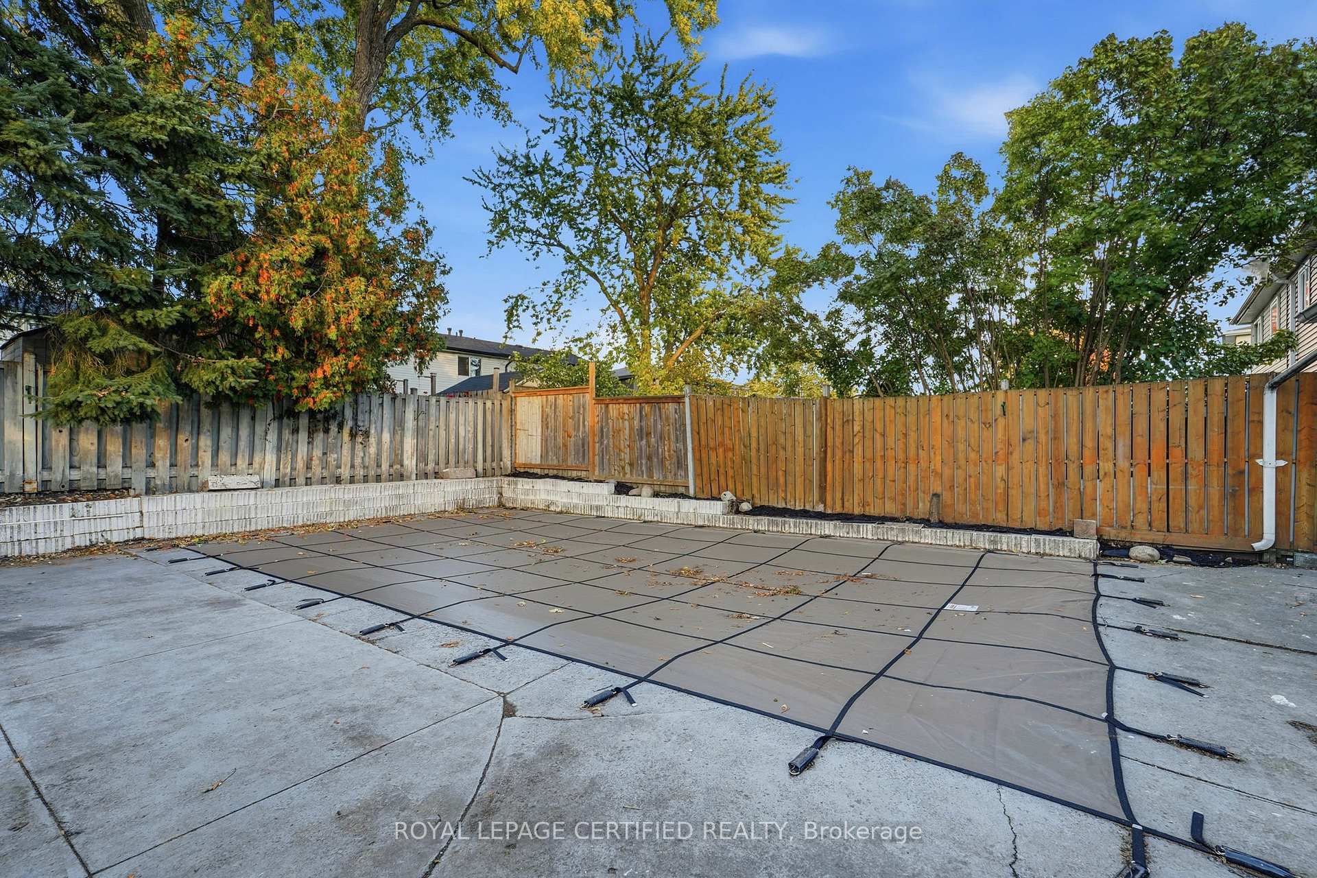 Photo 27 of 134 Hansen Road N, Brampton, Madoc — HOMEH