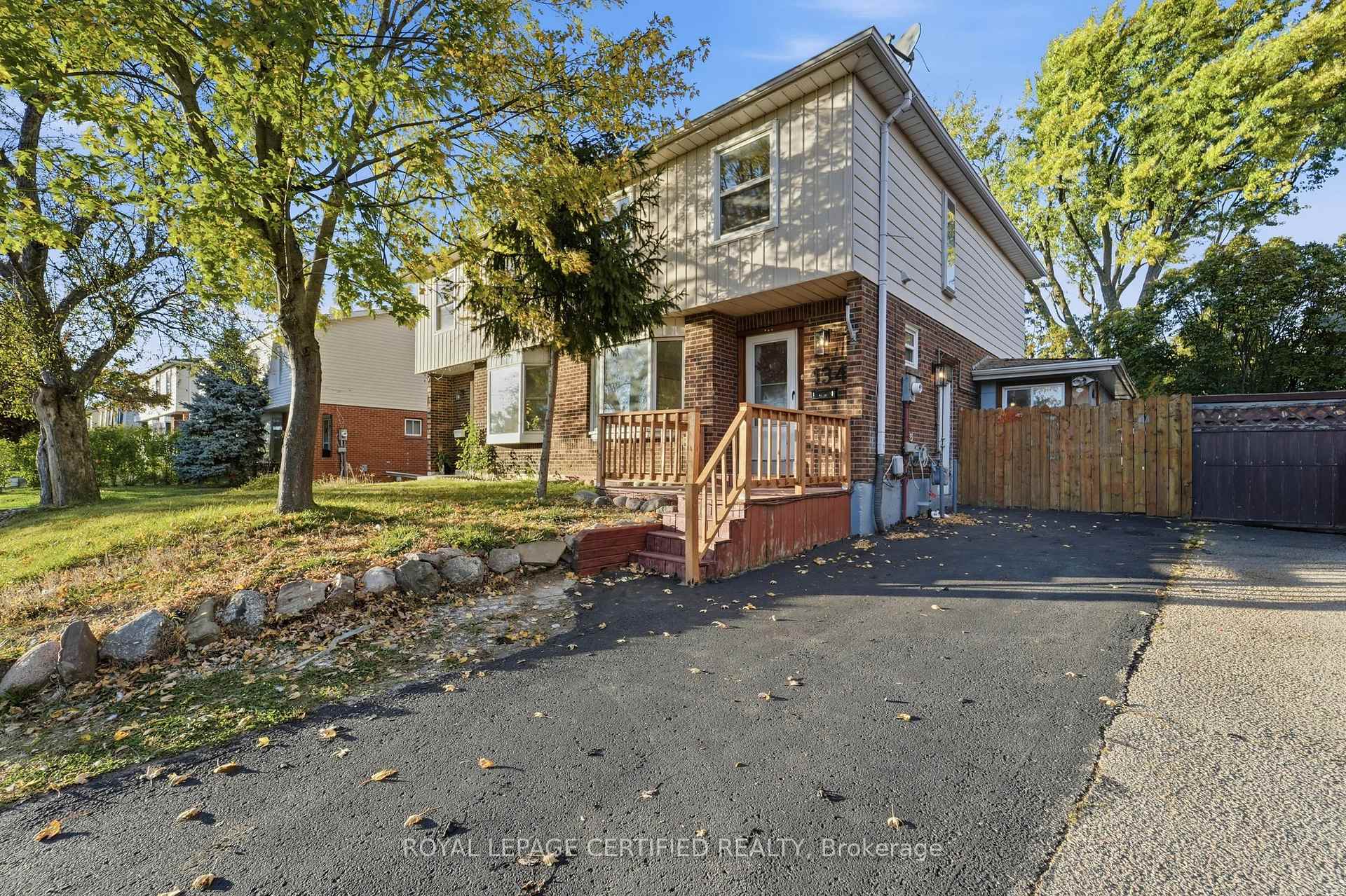 Photo 35 of 134 Hansen Road N, Brampton, Madoc — HOMEH