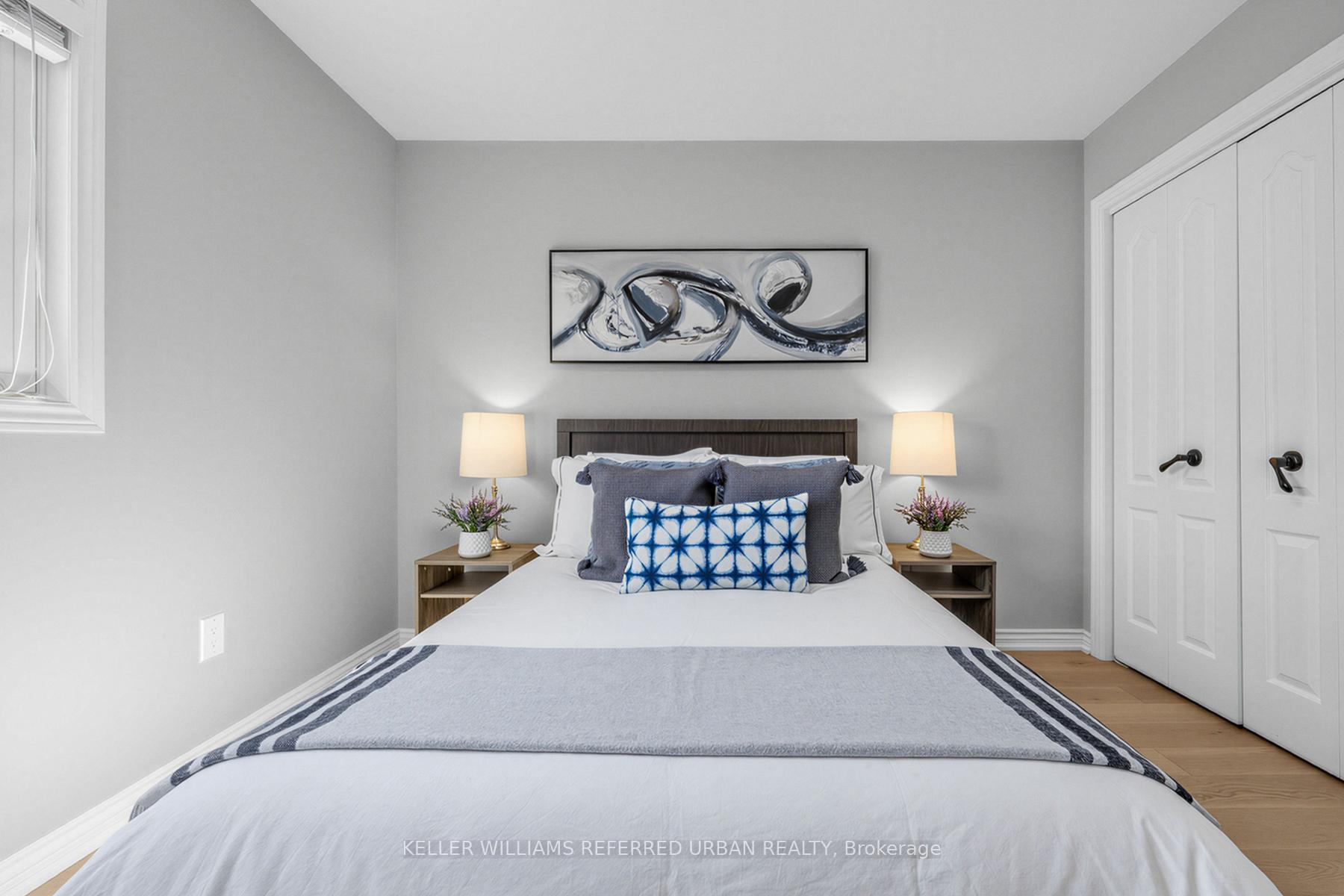 Photo 25 of 350 Pickering Crescent, Newmarket, Gorham-College Manor — HOMEH