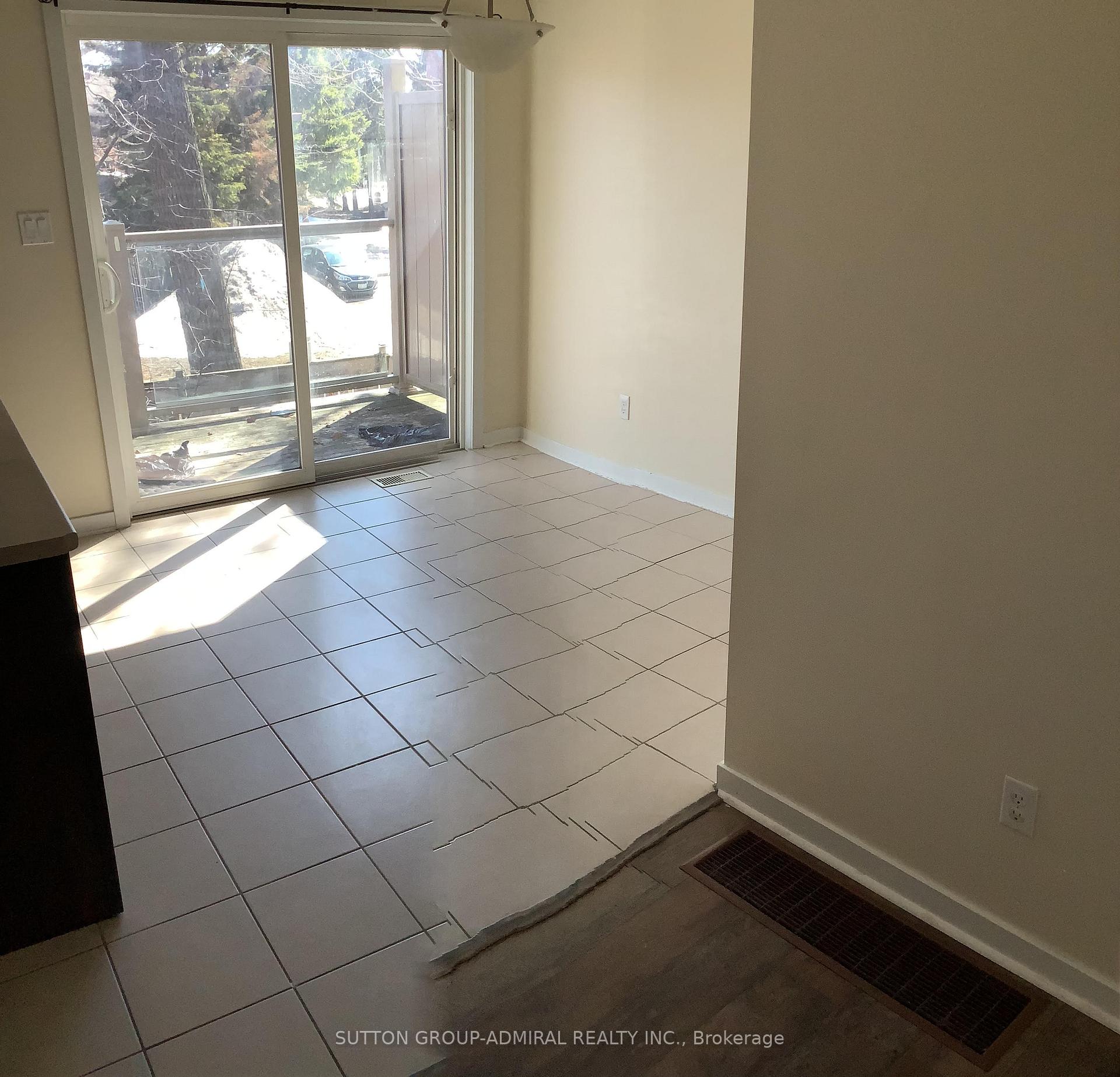 Photo 7 of Unit 35, 91 Coughlin Road, Barrie, Holly — HOMEH