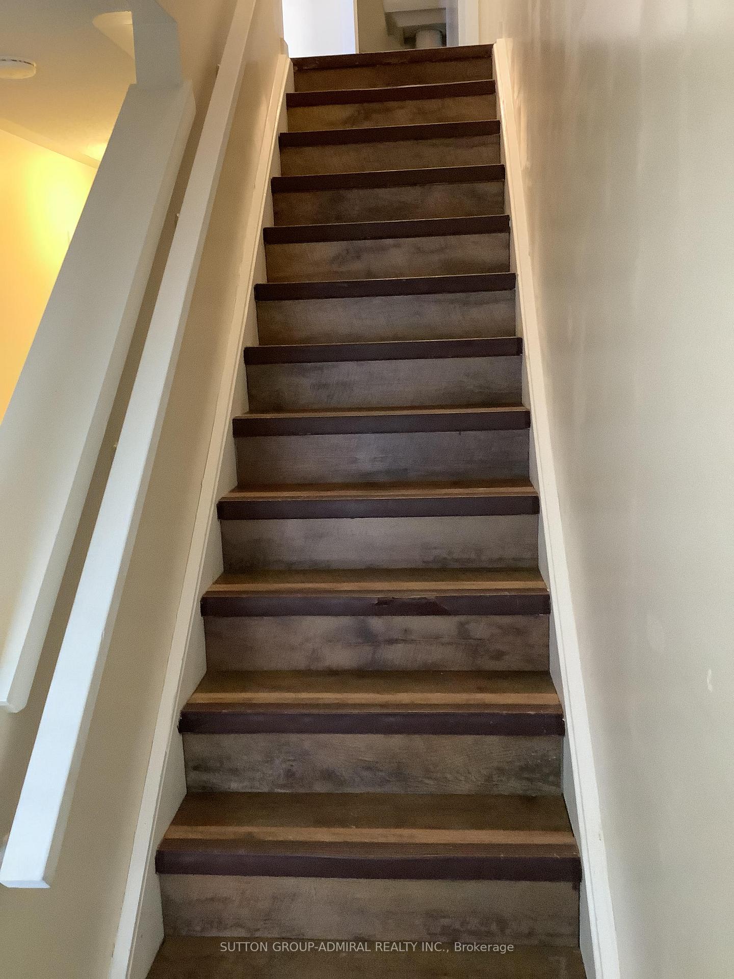 Photo 8 of Unit 35, 91 Coughlin Road, Barrie, Holly — HOMEH
