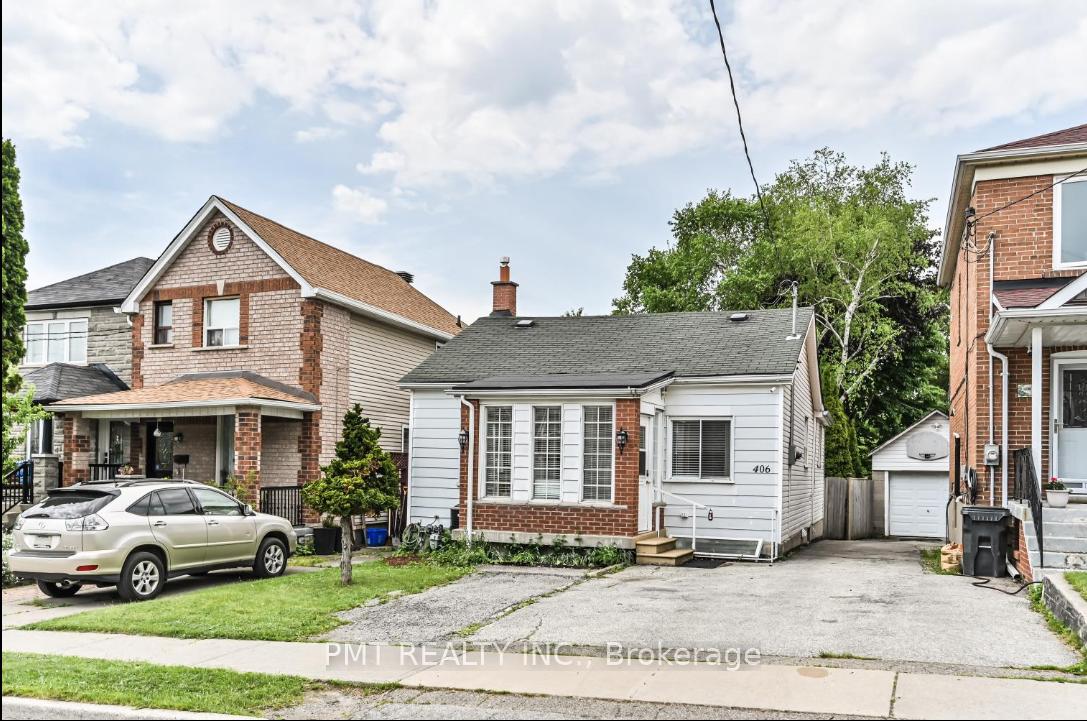Photo 4 of Unit Main, 406 Nairn Avenue, Toronto, Caledonia-Fairbank — HOMEH