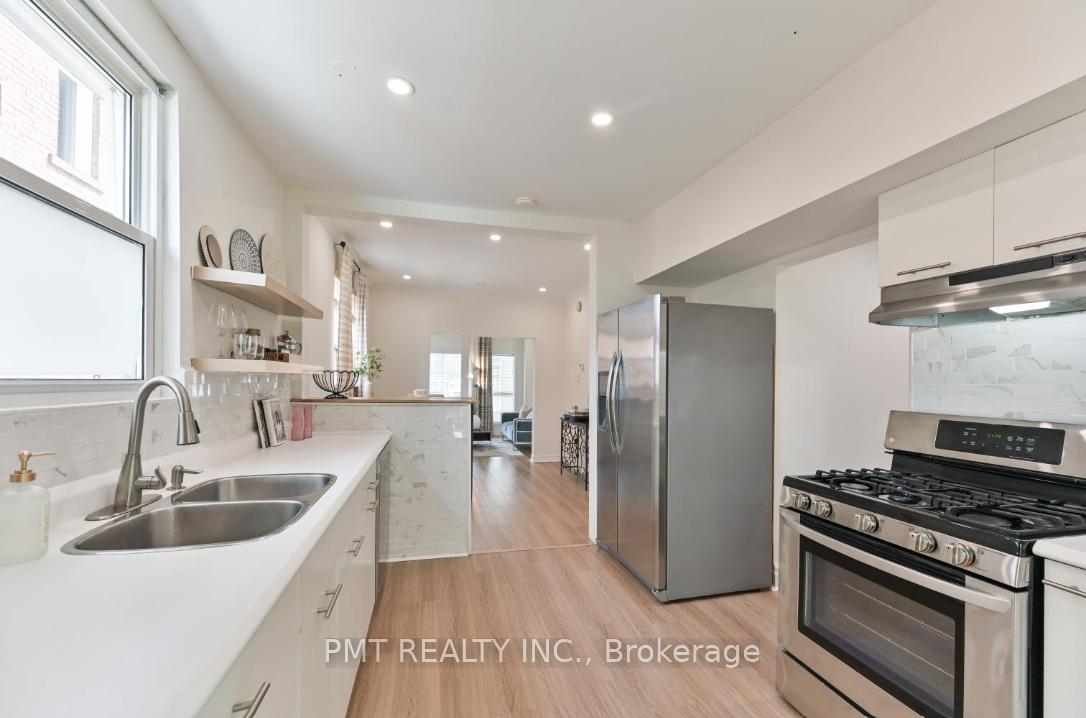 Photo 13 of Unit Main, 406 Nairn Avenue, Toronto, Caledonia-Fairbank — HOMEH
