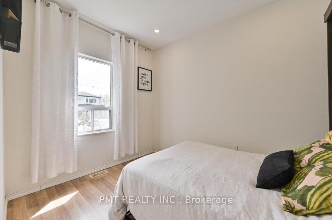 Photo 18 of Unit Main, 406 Nairn Avenue, Toronto, Caledonia-Fairbank — HOMEH