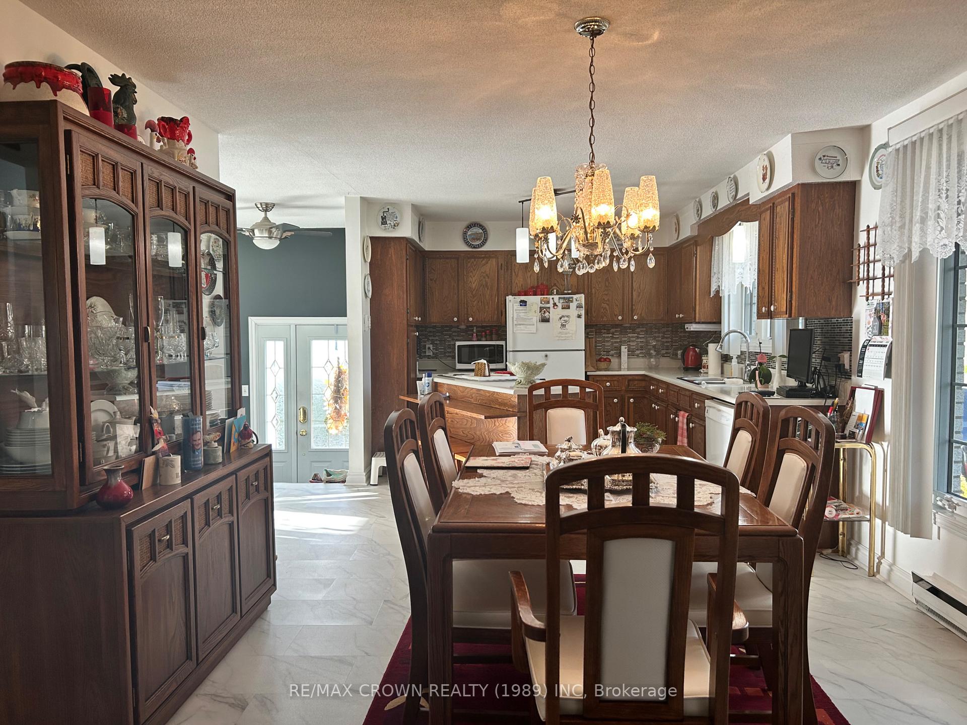 Photo 23 of 15 Lasalle Avenue, Kapuskasing — HOMEH