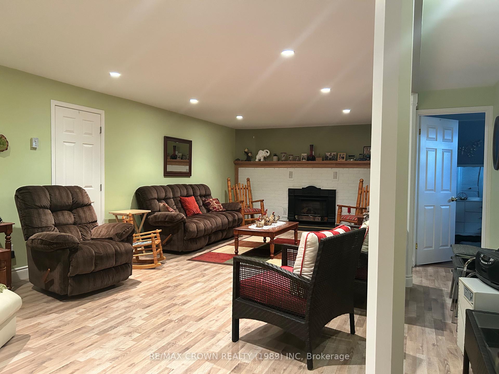 Photo 37 of 15 Lasalle Avenue, Kapuskasing — HOMEH