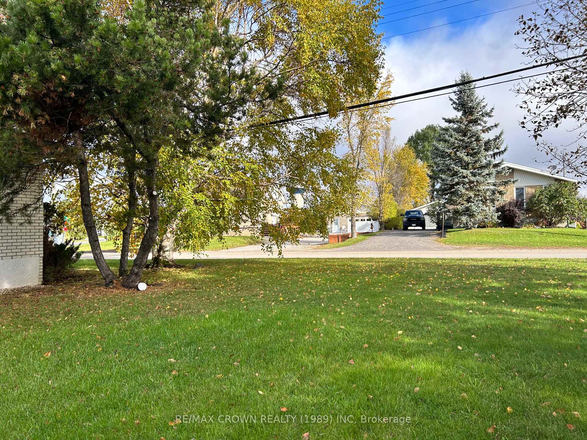 Photo 49 of 15 Lasalle Avenue, Kapuskasing — HOMEH