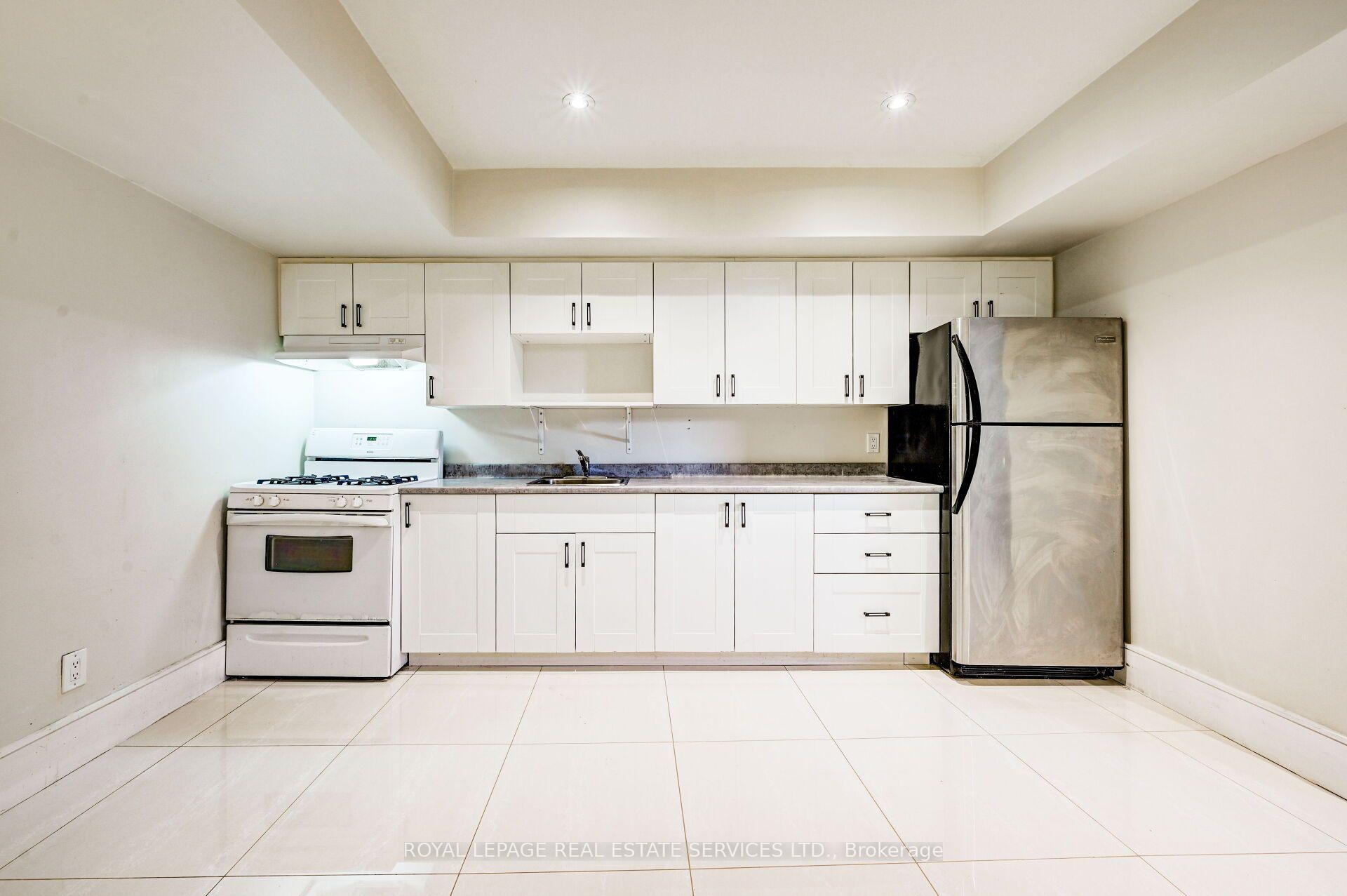 Photo 7 of Unit L, 63 Burrows Avenue, Etobicoke, Islington-City Centre West — HOMEH
