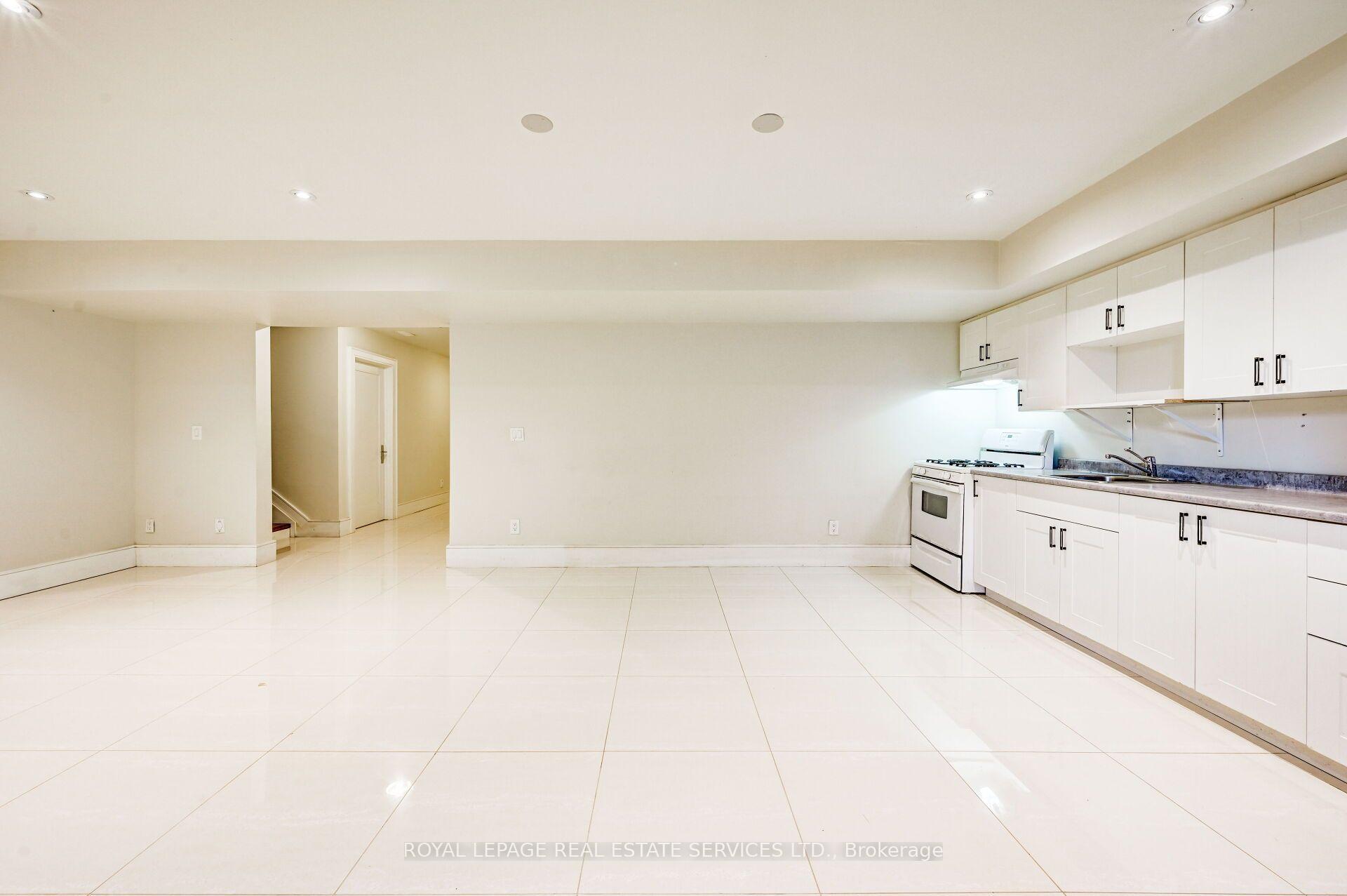 Photo 9 of Unit L, 63 Burrows Avenue, Etobicoke, Islington-City Centre West — HOMEH