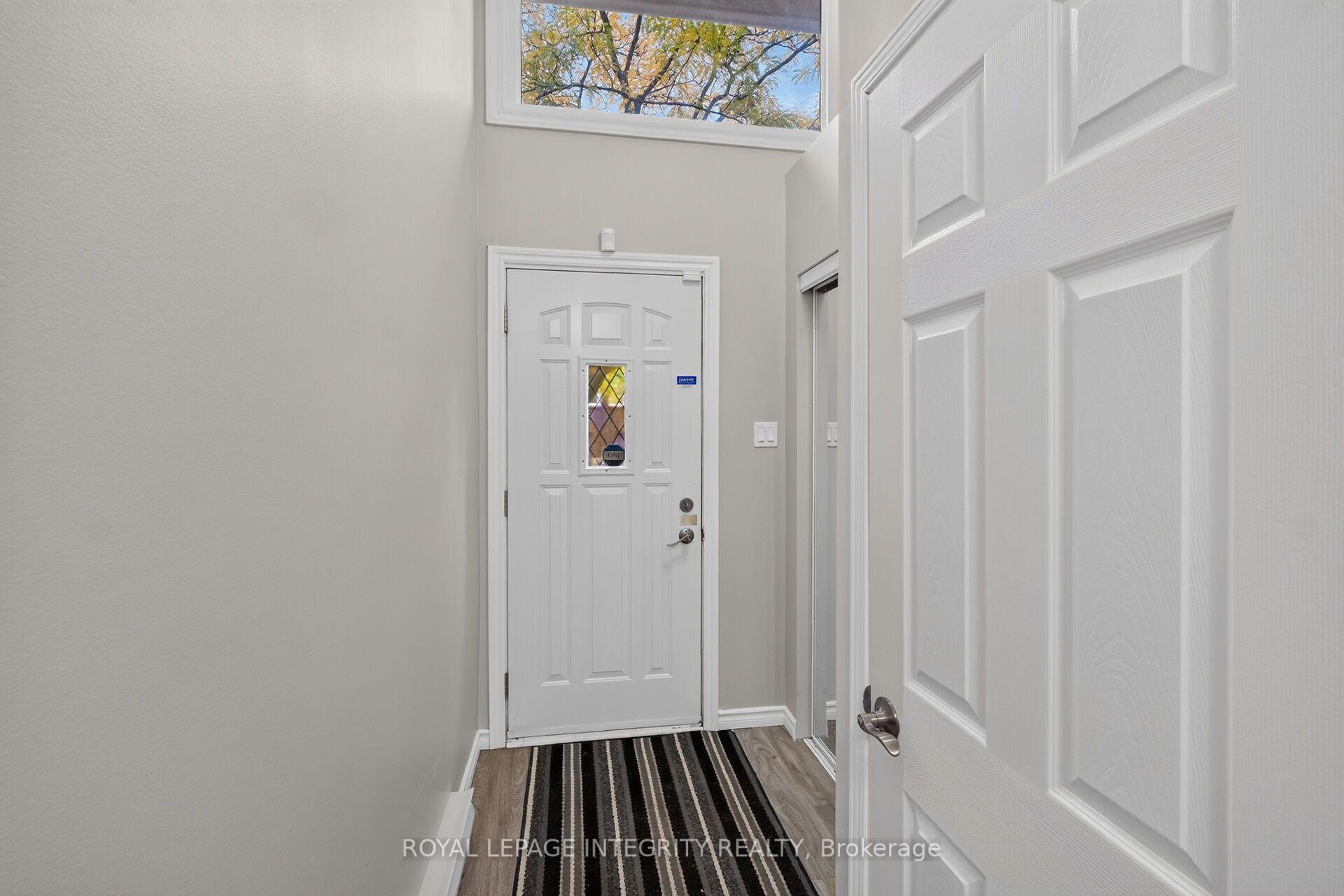 Photo 9 of Unit 37, 2155 Eric Crescent, Ottawa, Pineview — HOMEH