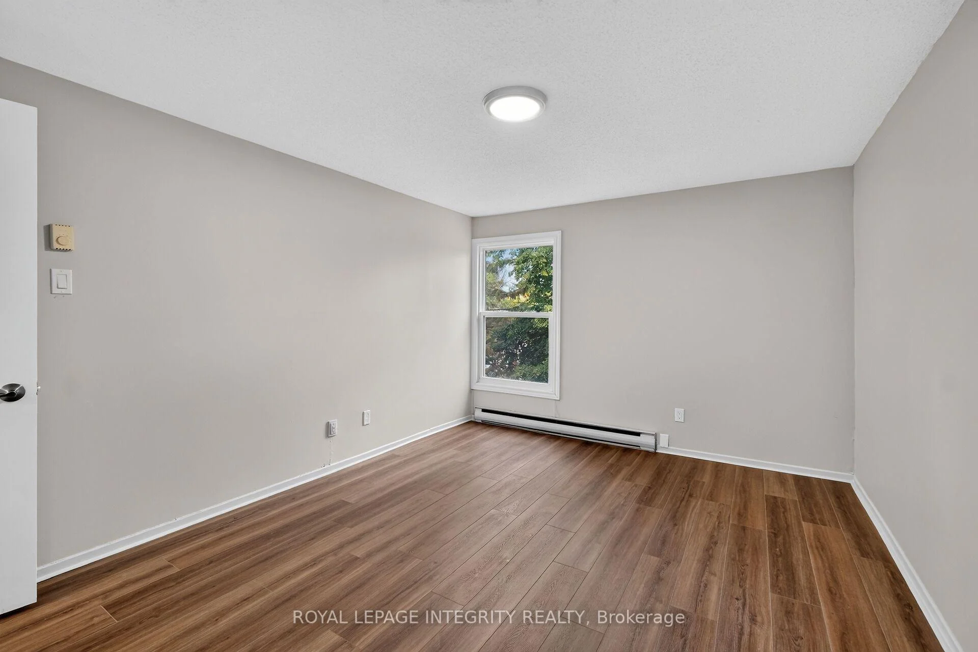 Photo 42 of Unit 37, 2155 Eric Crescent, Ottawa, Pineview — HOMEH