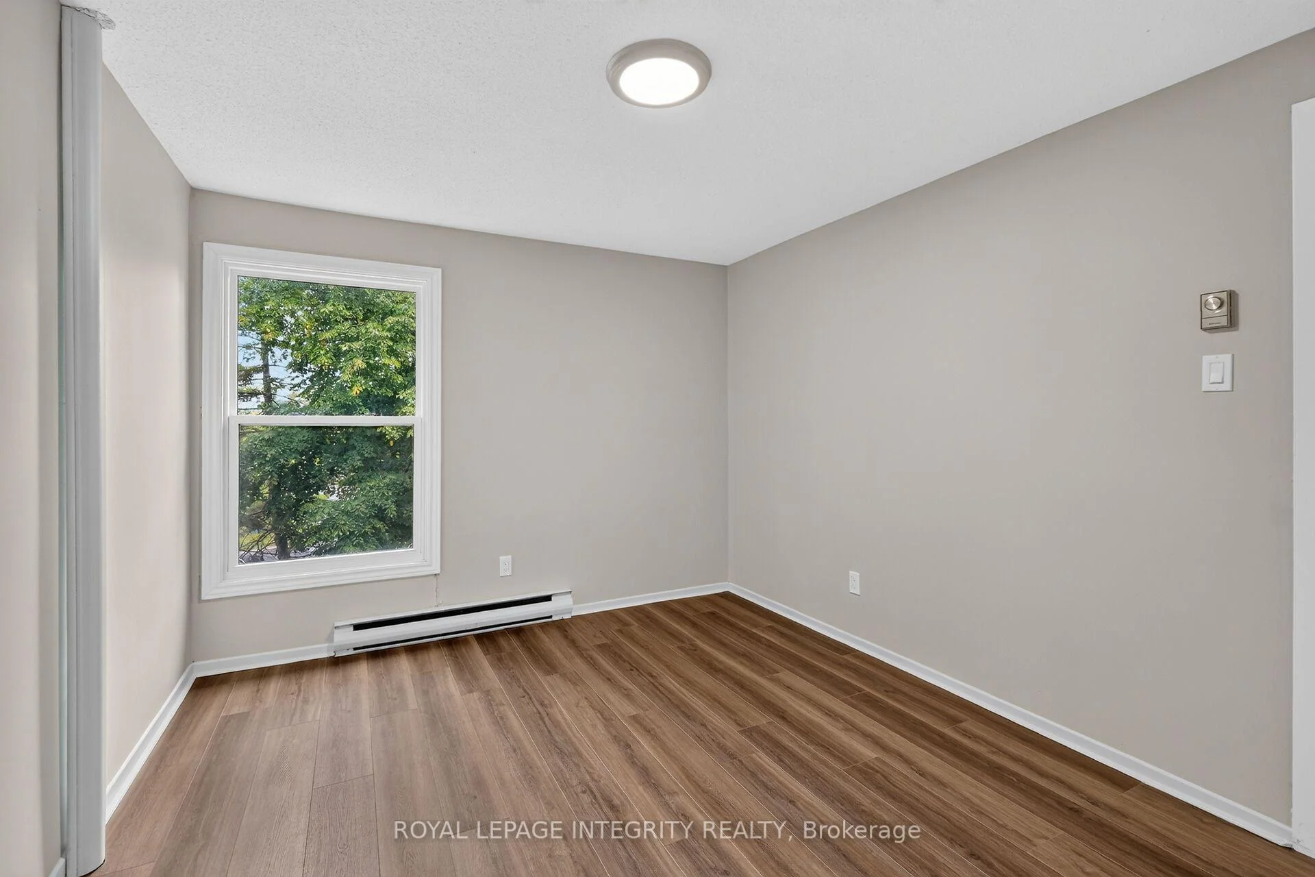Photo 47 of Unit 37, 2155 Eric Crescent, Ottawa, Pineview — HOMEH