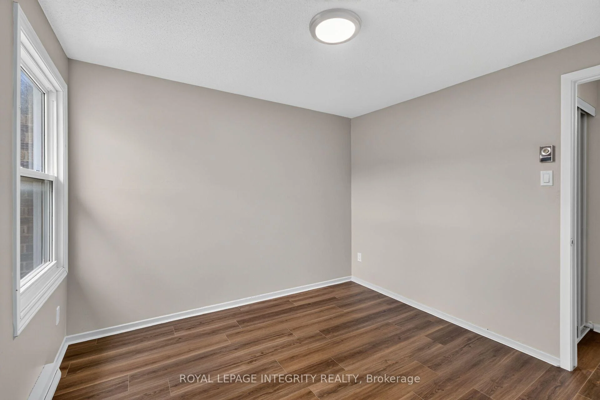 Photo 54 of Unit 37, 2155 Eric Crescent, Ottawa, Pineview — HOMEH
