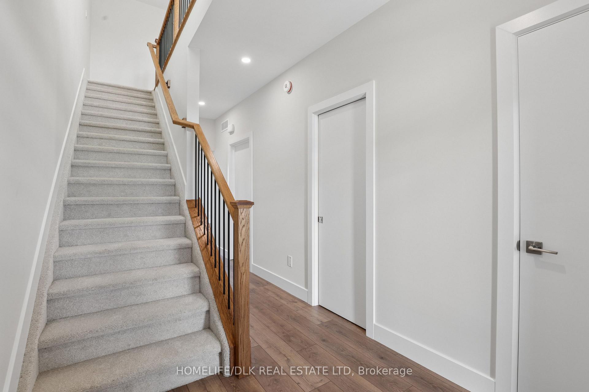 Photo 7 of 1005 Dobbie Street, Brockville, Brockville — HOMEH