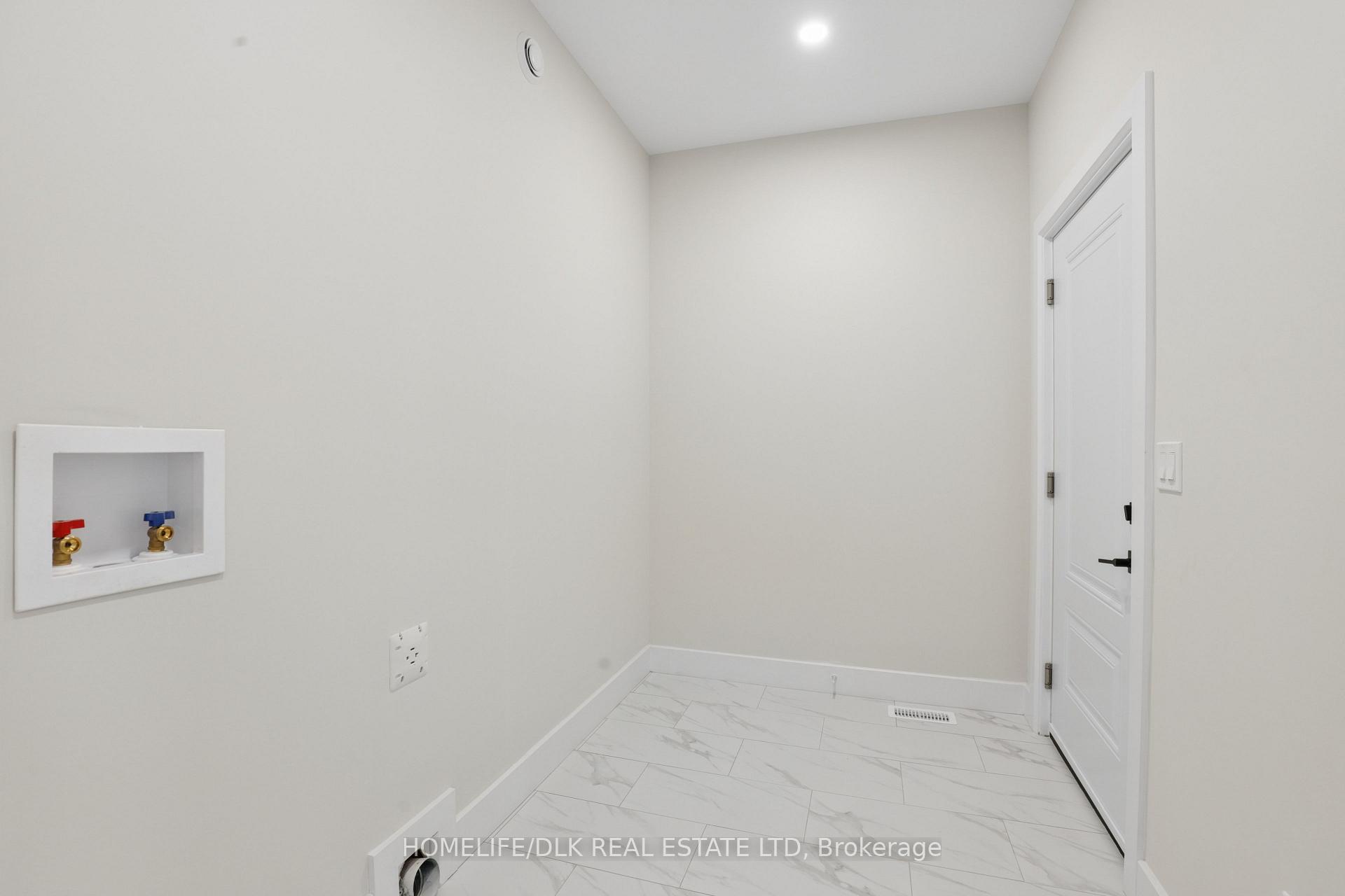 Photo 10 of 1005 Dobbie Street, Brockville, Brockville — HOMEH