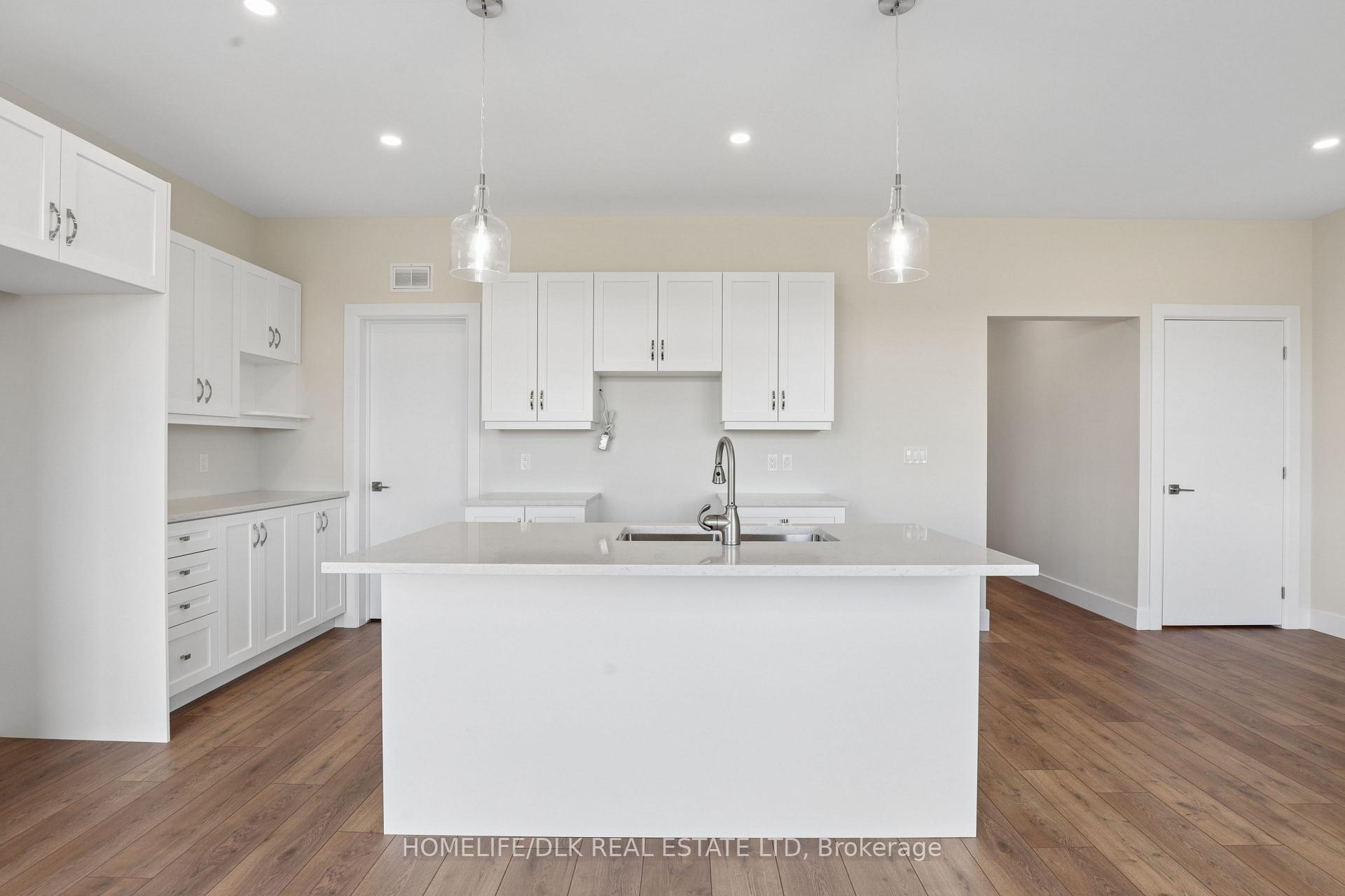 Photo 13 of 1005 Dobbie Street, Brockville, Brockville — HOMEH