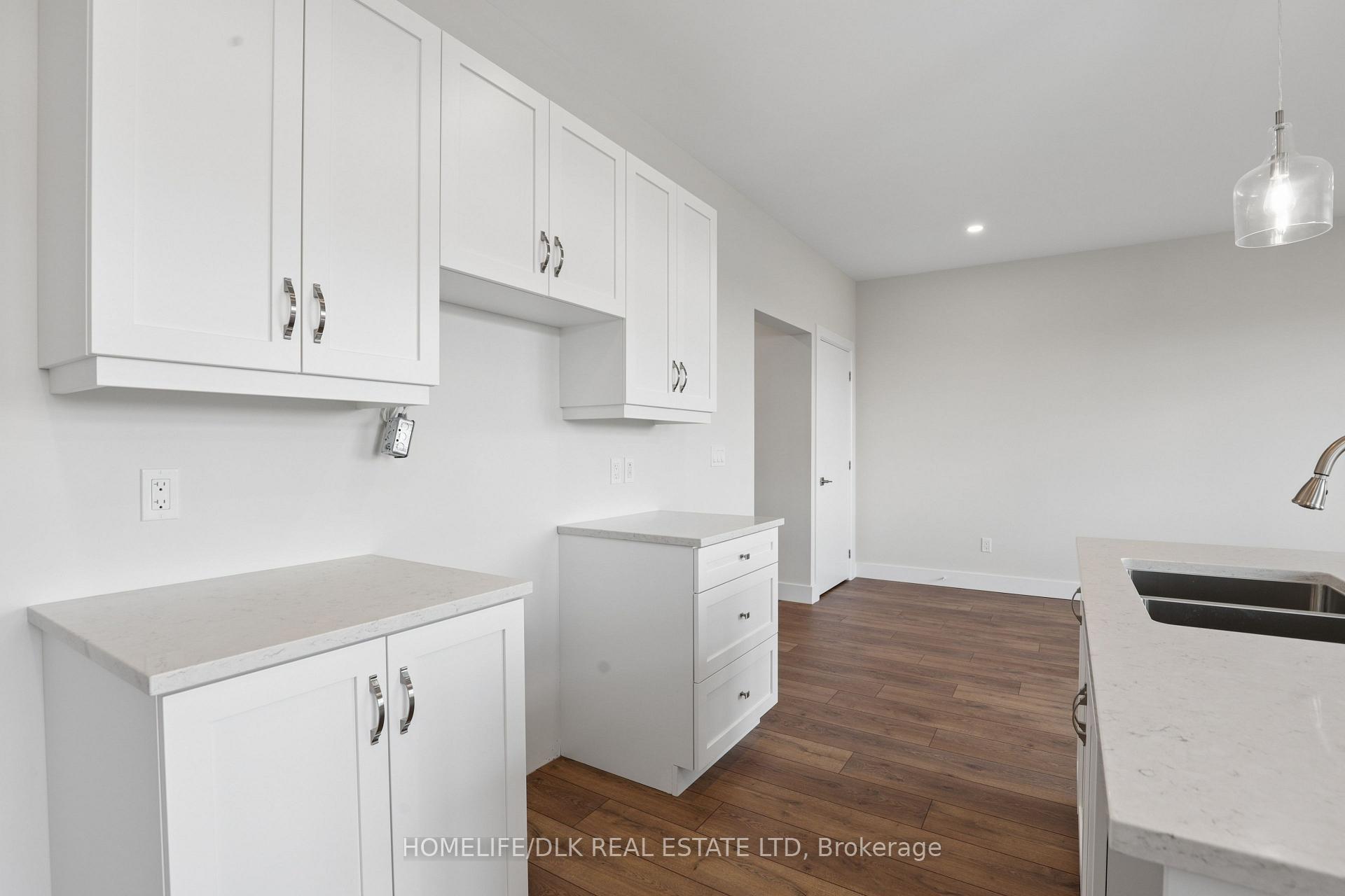 Photo 17 of 1005 Dobbie Street, Brockville, Brockville — HOMEH