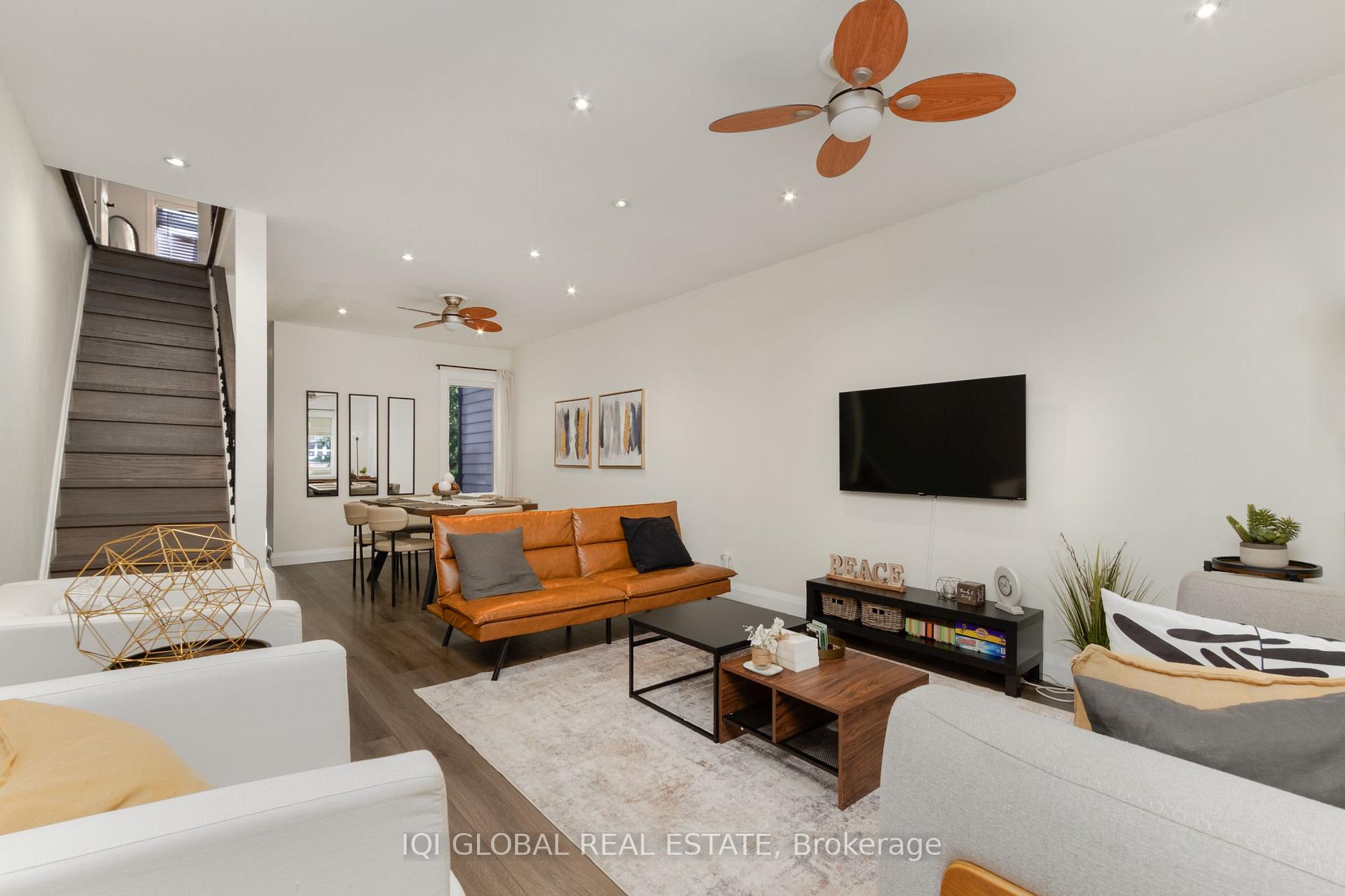 Photo 8 of 115 Coleman Avenue, Toronto, East End-Danforth — HOMEH