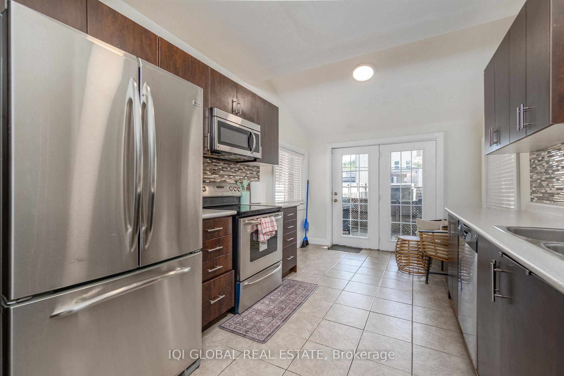 Photo 16 of 115 Coleman Avenue, Toronto, East End-Danforth — HOMEH