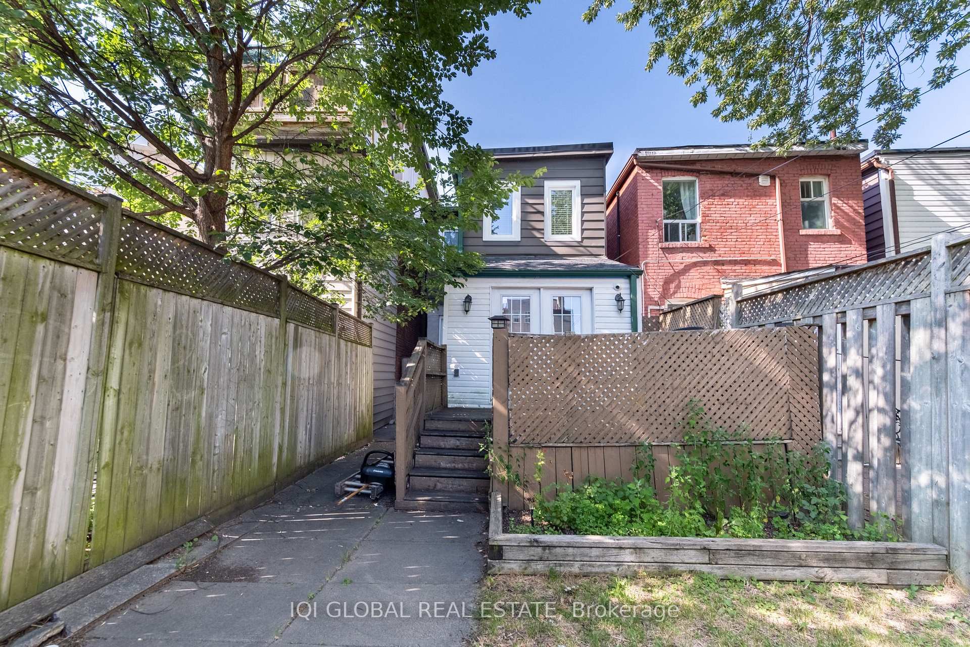 Photo 49 of 115 Coleman Avenue, Toronto, East End-Danforth — HOMEH