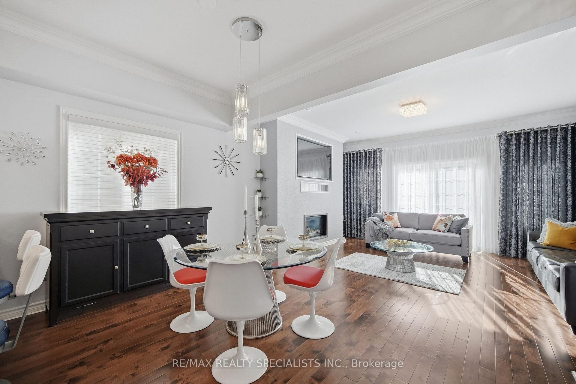 Photo 12 of 935 Barbados Street, Oshawa, Northglen — HOMEH