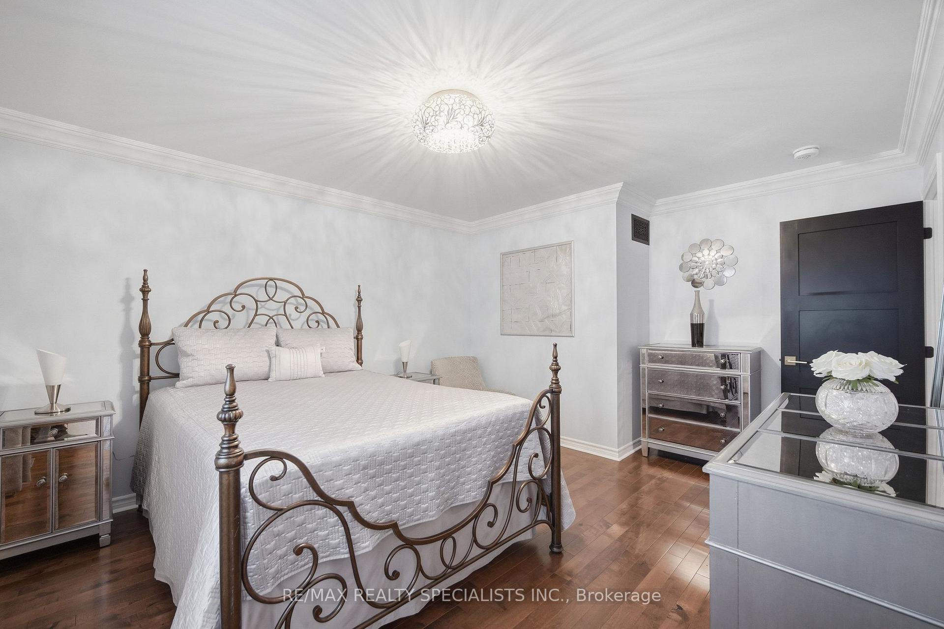 Photo 25 of 935 Barbados Street, Oshawa, Northglen — HOMEH