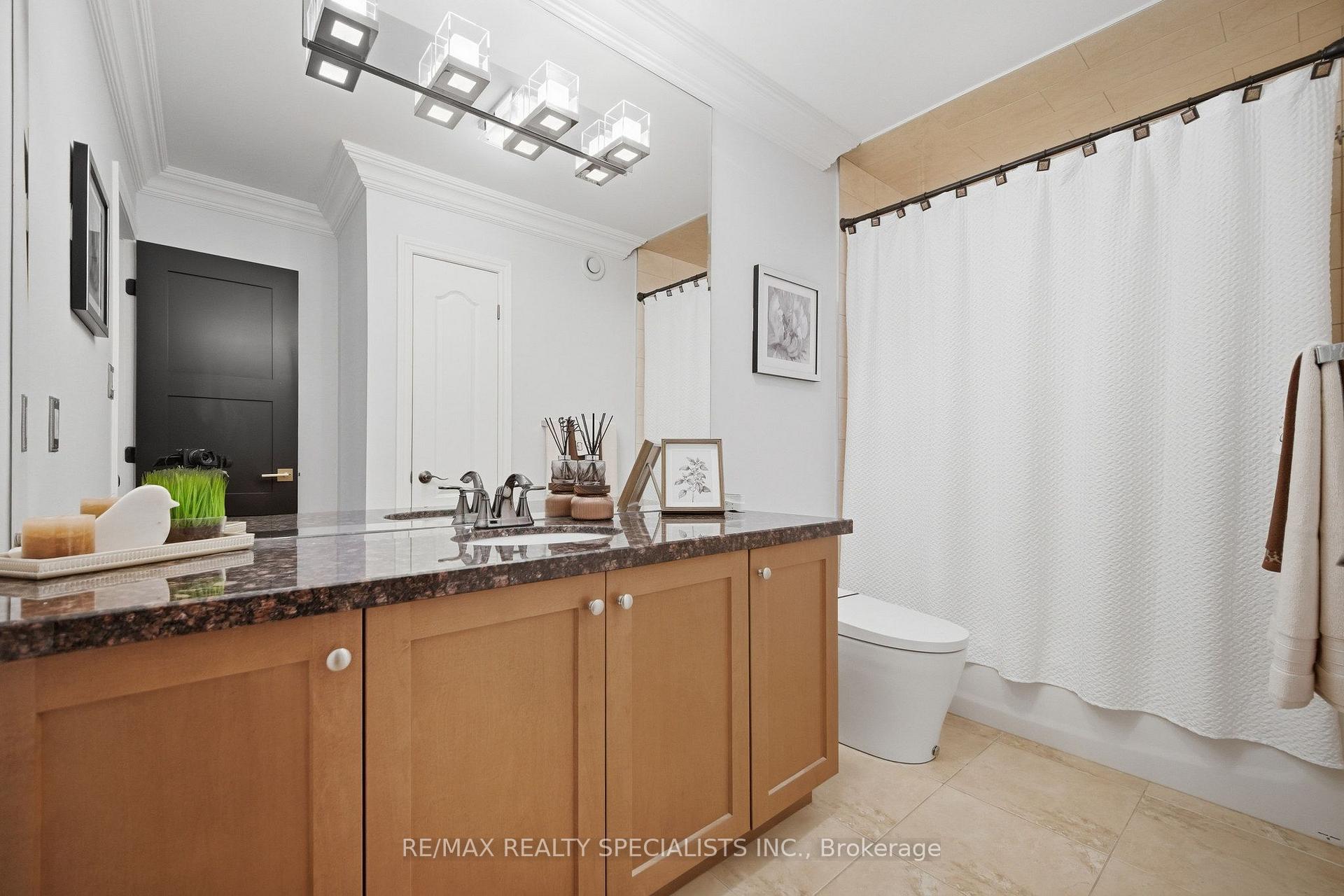 Photo 26 of 935 Barbados Street, Oshawa, Northglen — HOMEH