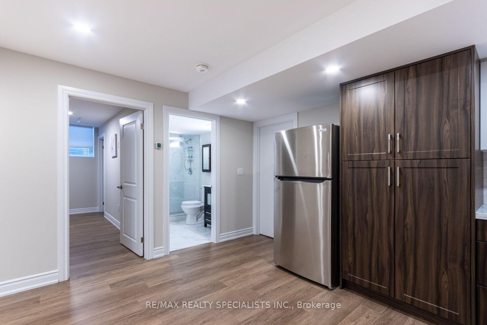 Photo 35 of 935 Barbados Street, Oshawa, Northglen — HOMEH