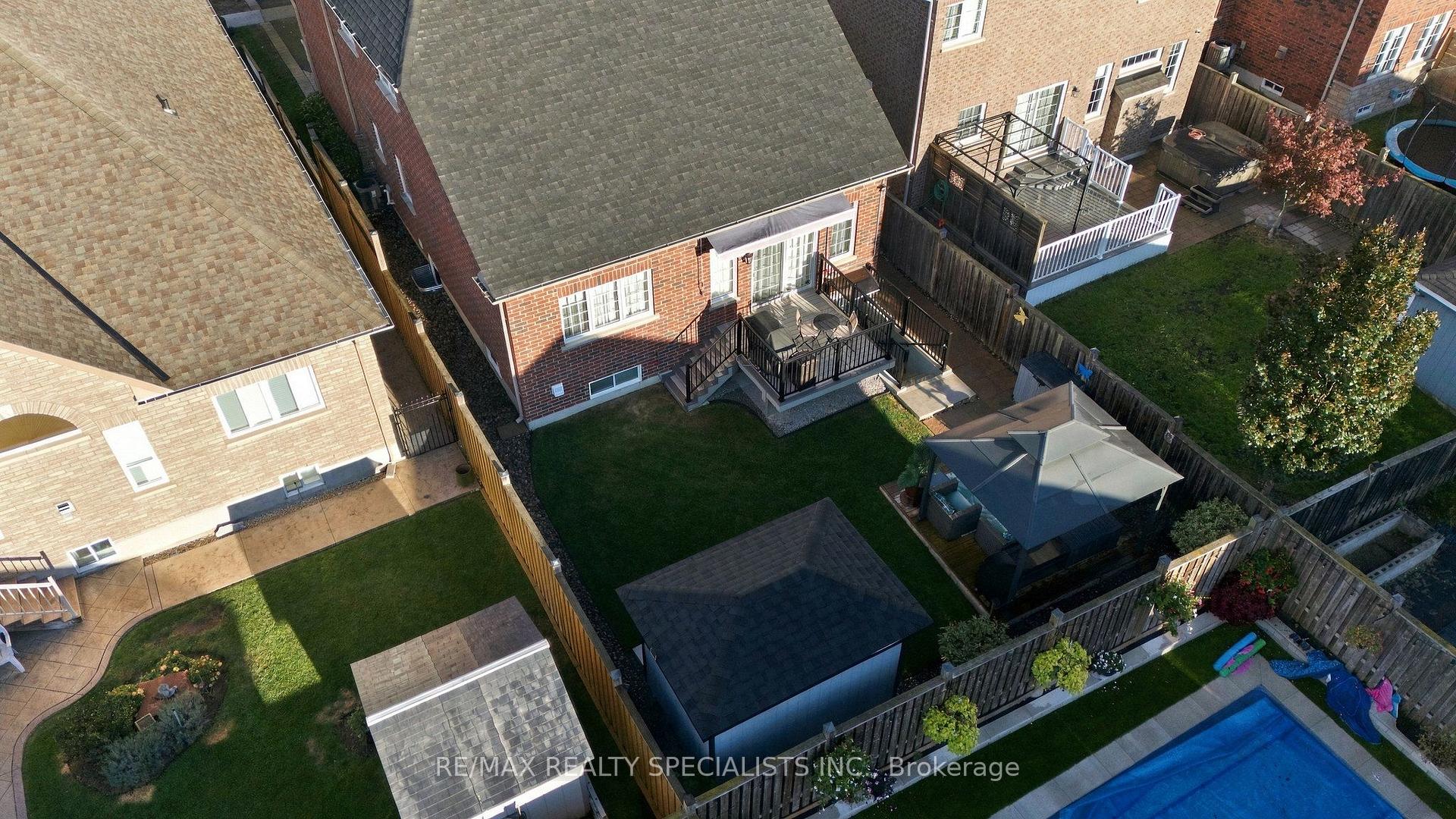 Photo 45 of 935 Barbados Street, Oshawa, Northglen — HOMEH