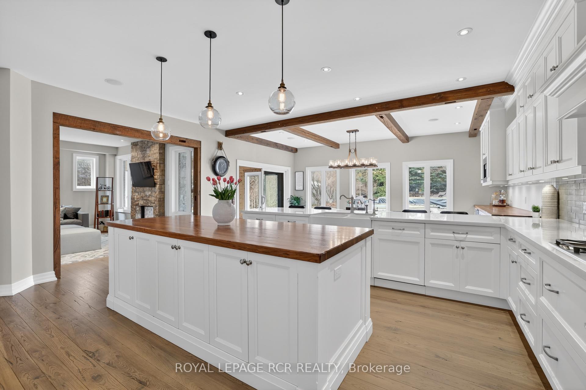 Photo 7 of 63 Campbell Drive, Uxbridge — HOMEH