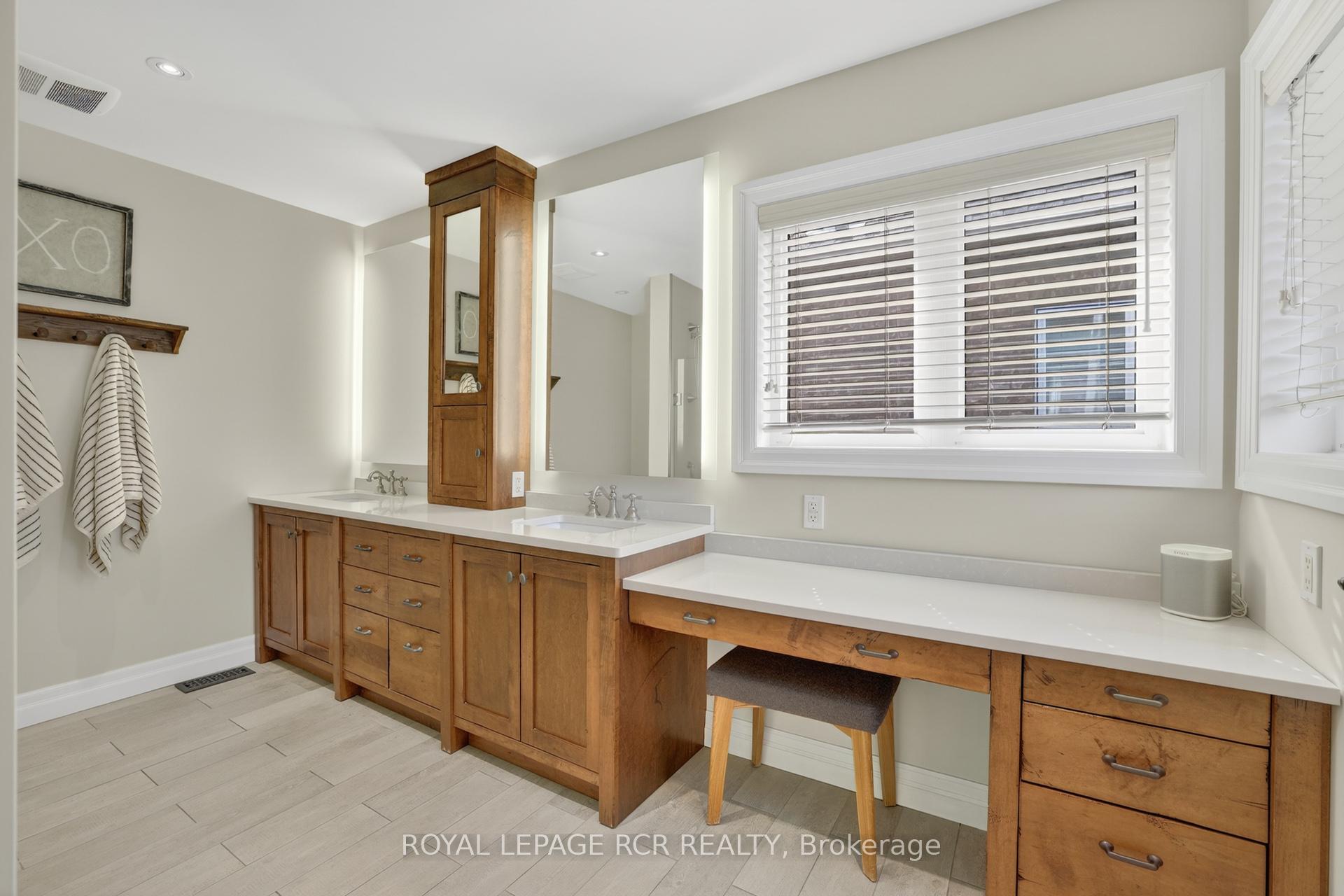 Photo 24 of 63 Campbell Drive, Uxbridge — HOMEH