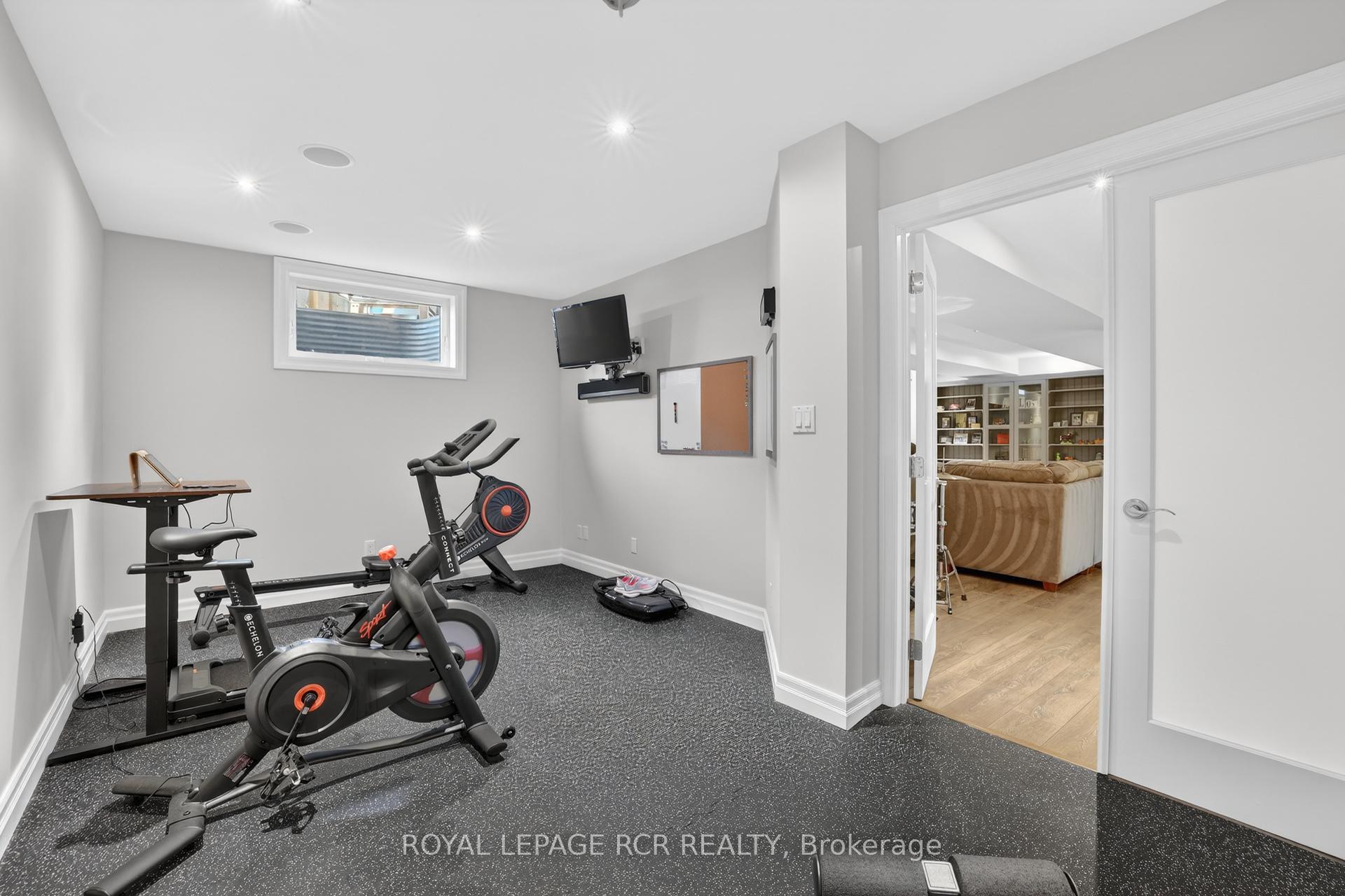 Photo 31 of 63 Campbell Drive, Uxbridge — HOMEH