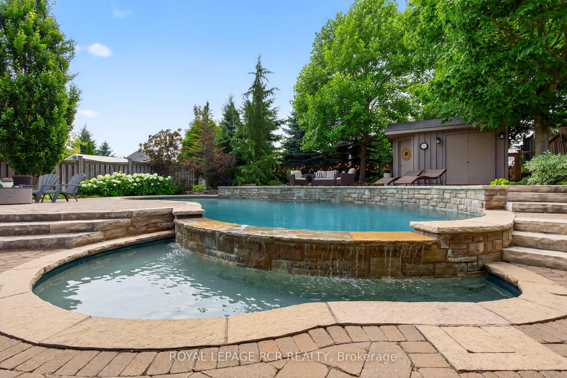 Photo 38 of 63 Campbell Drive, Uxbridge — HOMEH