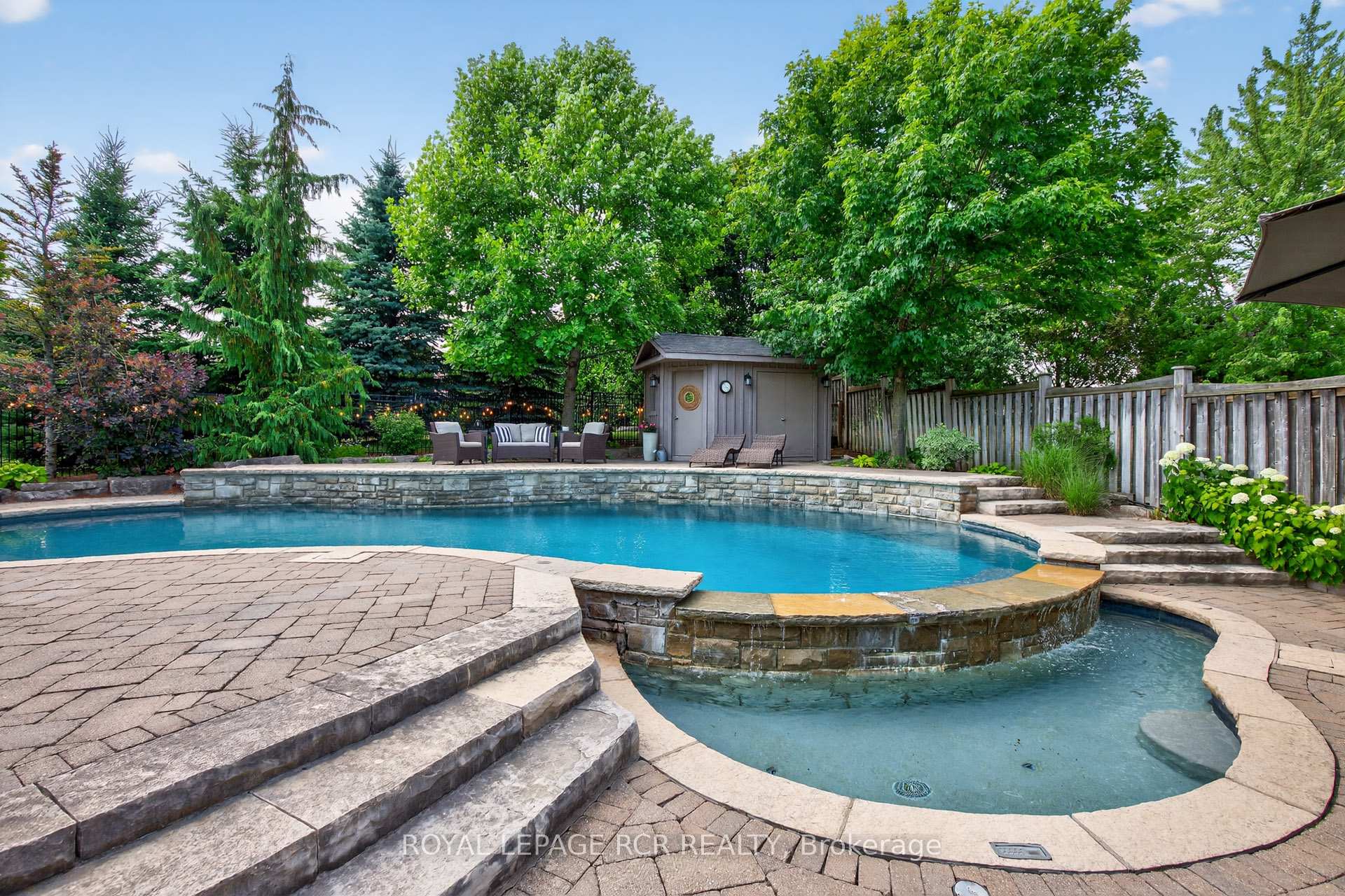 Photo 39 of 63 Campbell Drive, Uxbridge — HOMEH
