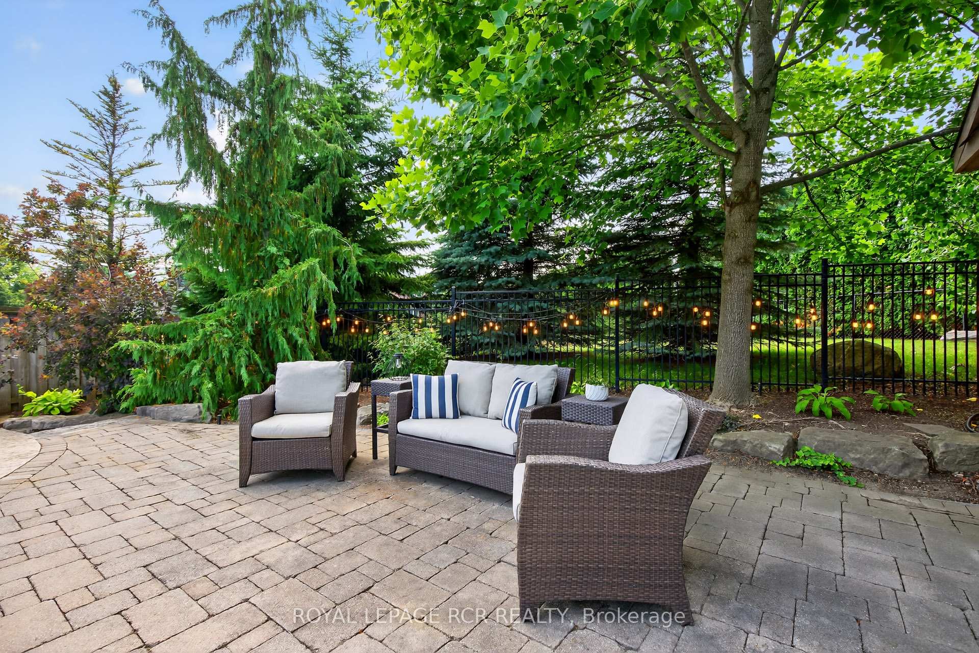 Photo 43 of 63 Campbell Drive, Uxbridge — HOMEH