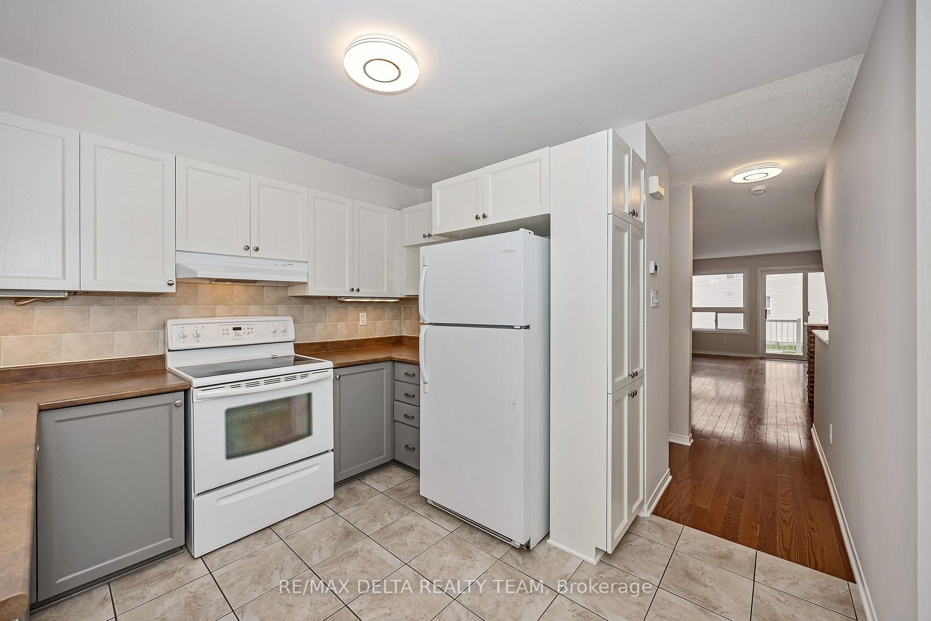 Photo 8 of Unit 48, 900 Longfields Drive, Ottawa, Barrhaven - Longfields — HOMEH