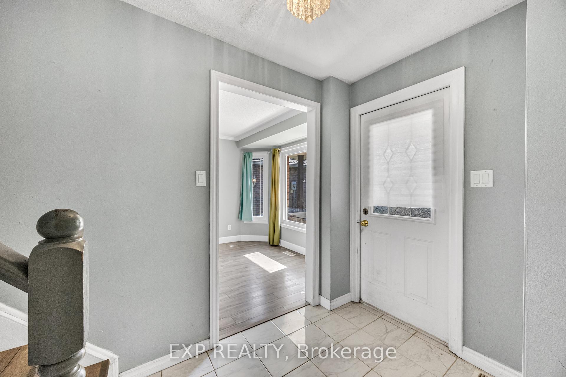 Photo 4 of 39 Linda Drive, Cambridge, Silver Heights — HOMEH