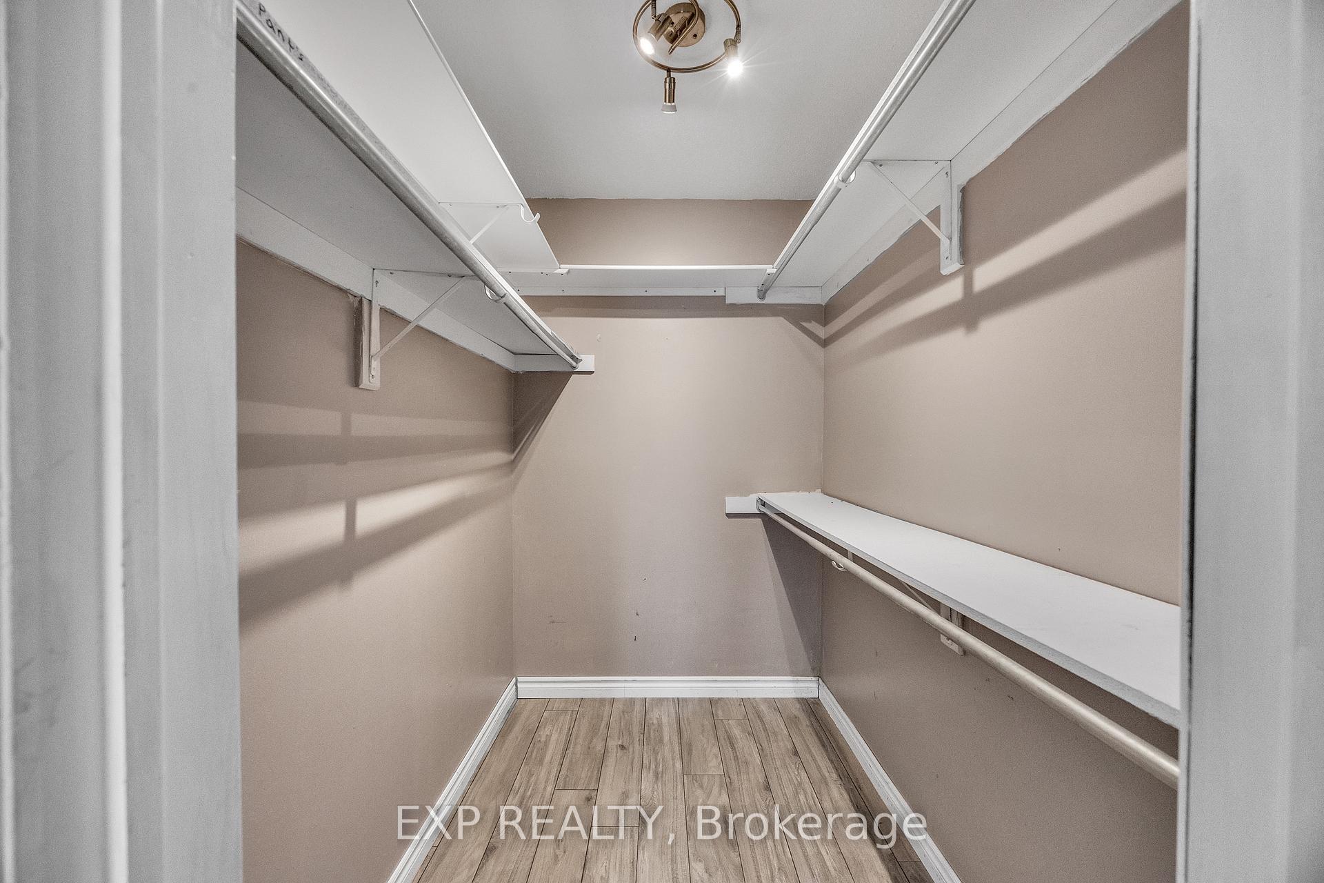 Photo 23 of 39 Linda Drive, Cambridge, Silver Heights — HOMEH