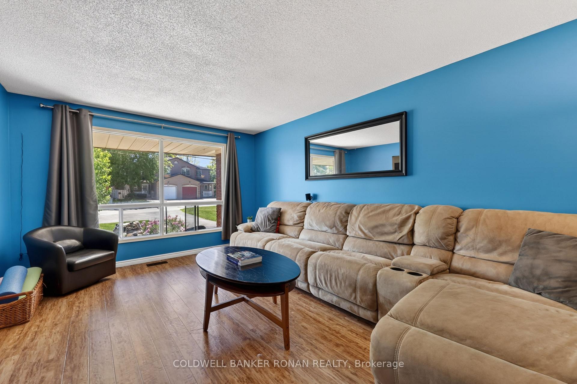 Photo 5 of 132 Queen Street, New Tecumseth, Alliston — HOMEH