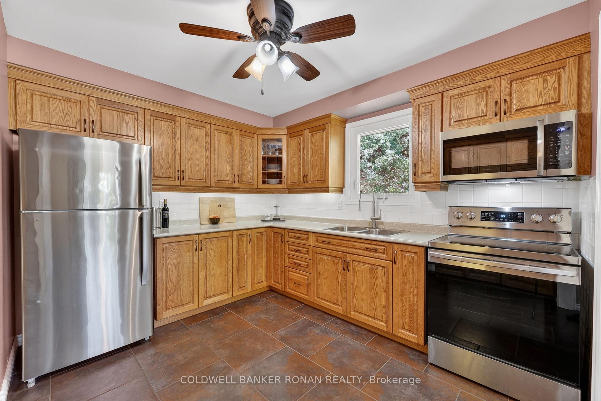 Photo 7 of 132 Queen Street, New Tecumseth, Alliston — HOMEH