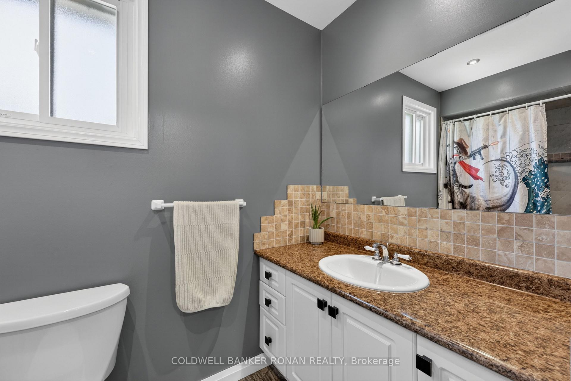 Photo 17 of 132 Queen Street, New Tecumseth, Alliston — HOMEH