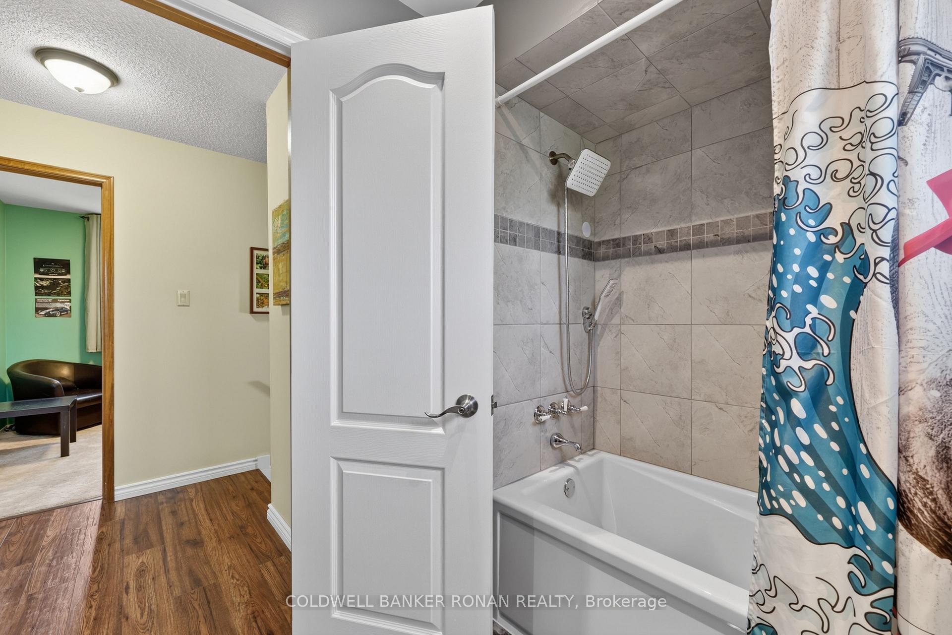 Photo 18 of 132 Queen Street, New Tecumseth, Alliston — HOMEH