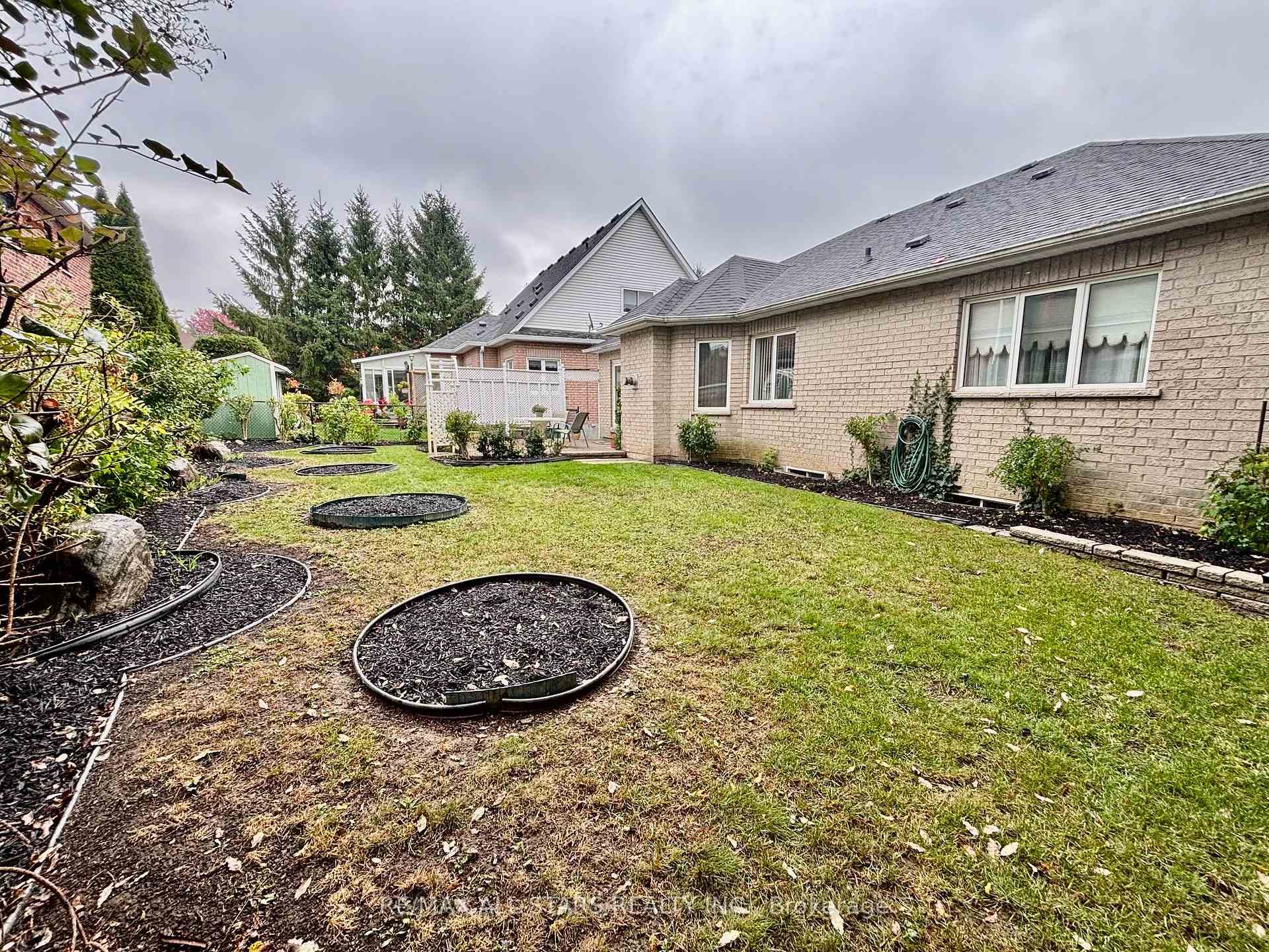 Photo 10 of 87 Lori Avenue, Whitchurch-Stouffville, Stouffville — HOMEH