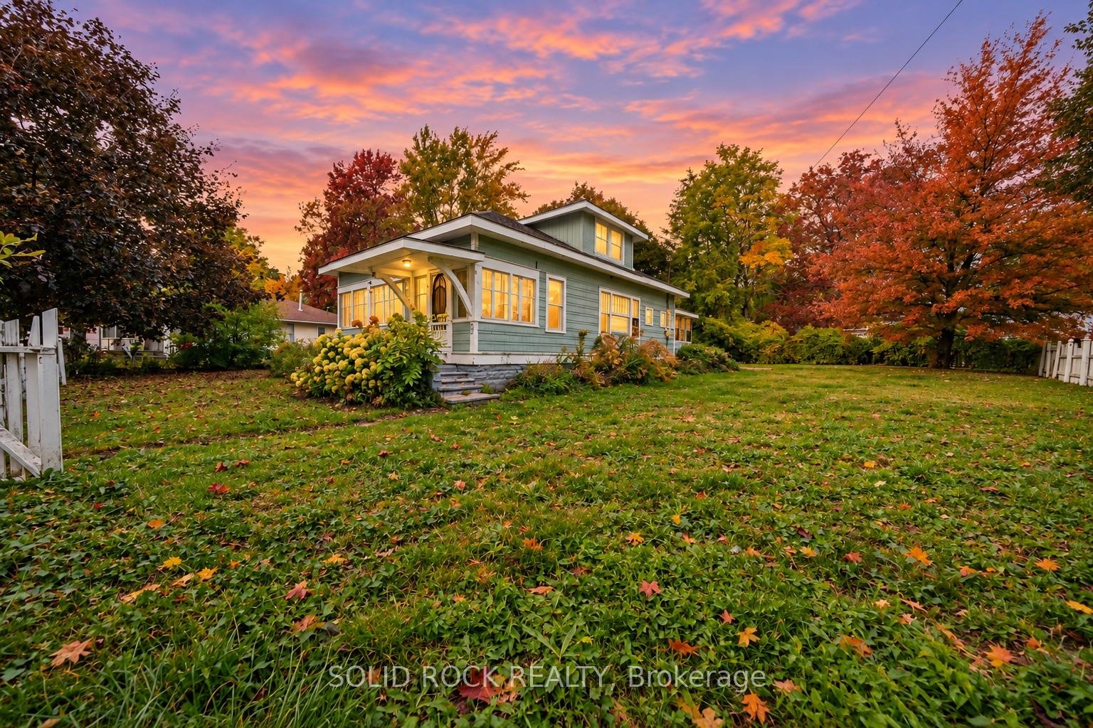 Photo of 42 Cambridge Road E
