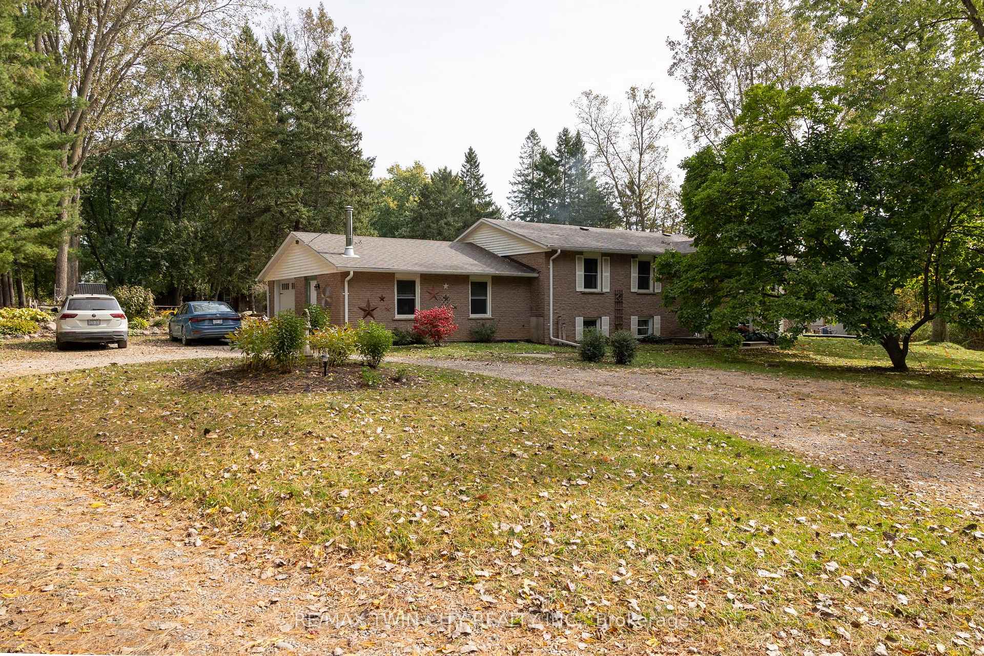 Photo 9 of 84 Etonia Road, Brant, Burford — HOMEH