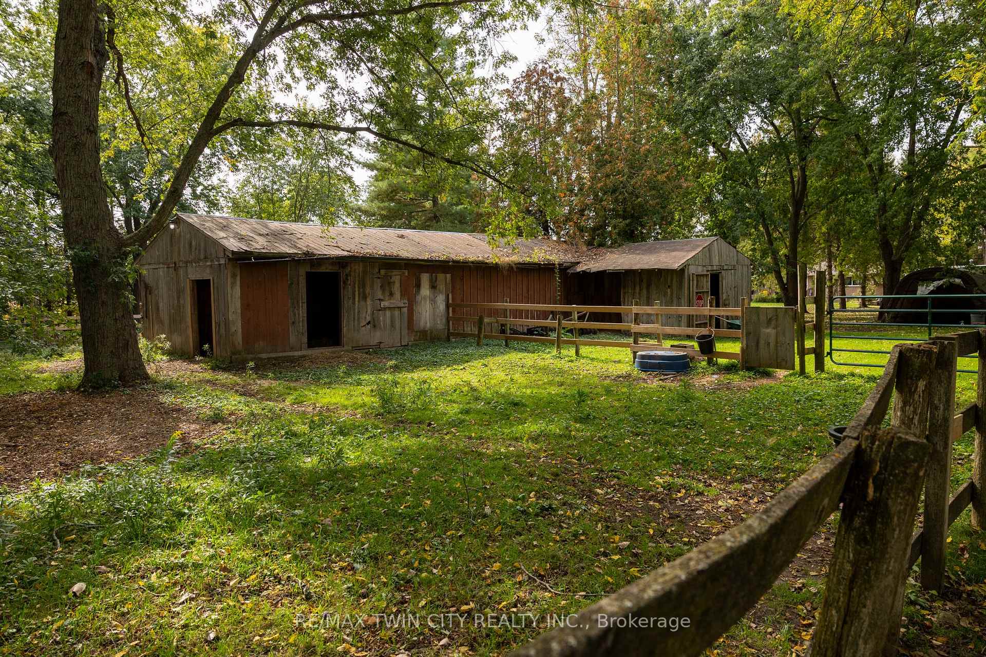 Photo 19 of 84 Etonia Road, Brant, Burford — HOMEH
