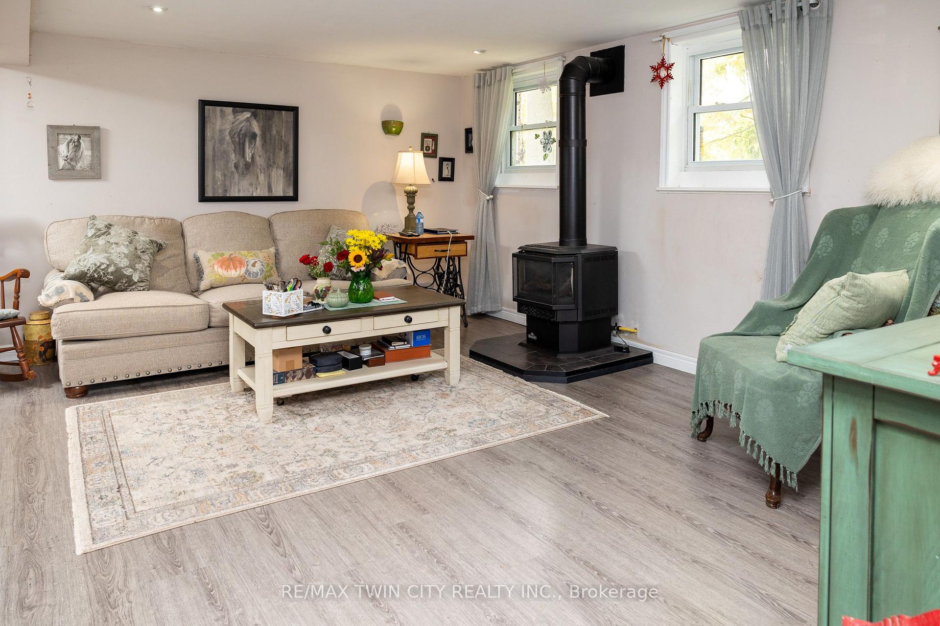 Photo 32 of 84 Etonia Road, Brant, Burford — HOMEH