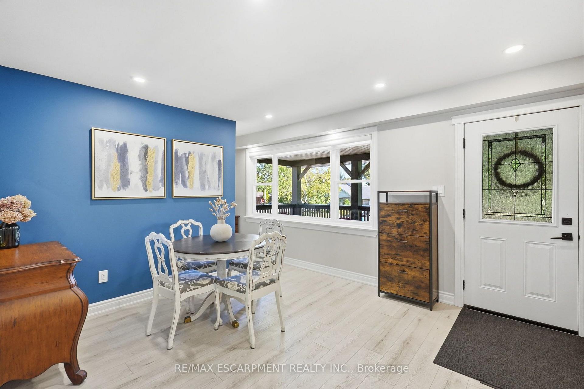 Photo 6 of 346 Hawkridge Avenue, Hamilton, Yeoville — HOMEH