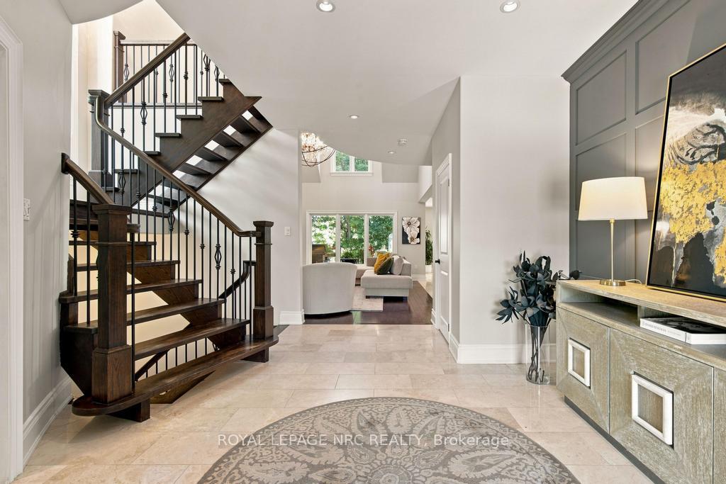 Photo 5 of 6399 Pinestone Road, Niagara Falls, Stamford — HOMEH